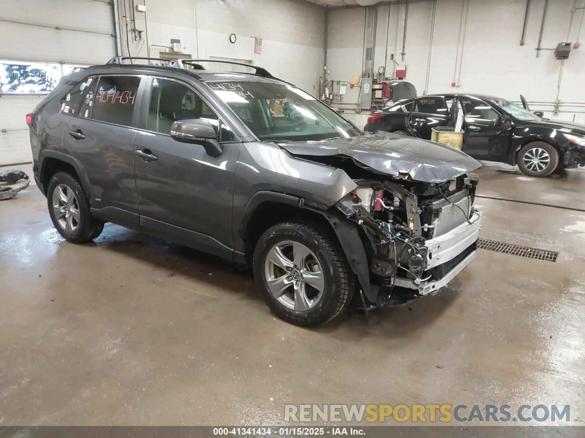 1 Фотография поврежденного автомобиля 4T3RWRFV5NU060839 TOYOTA RAV4 HYBRID 2022