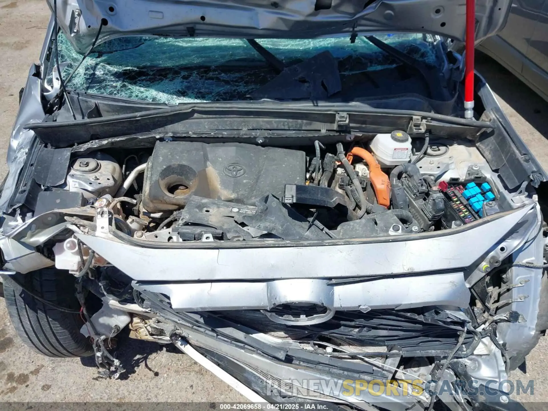 10 Photograph of a damaged car 4T3RWRFV5NU064924 TOYOTA RAV4 HYBRID 2022