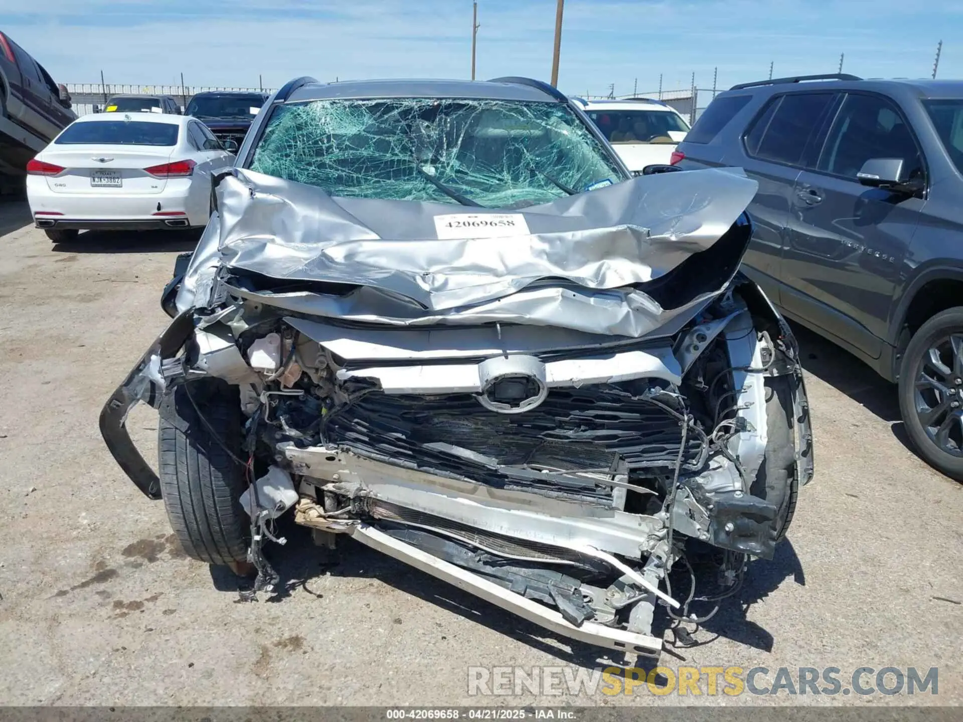 6 Photograph of a damaged car 4T3RWRFV5NU064924 TOYOTA RAV4 HYBRID 2022