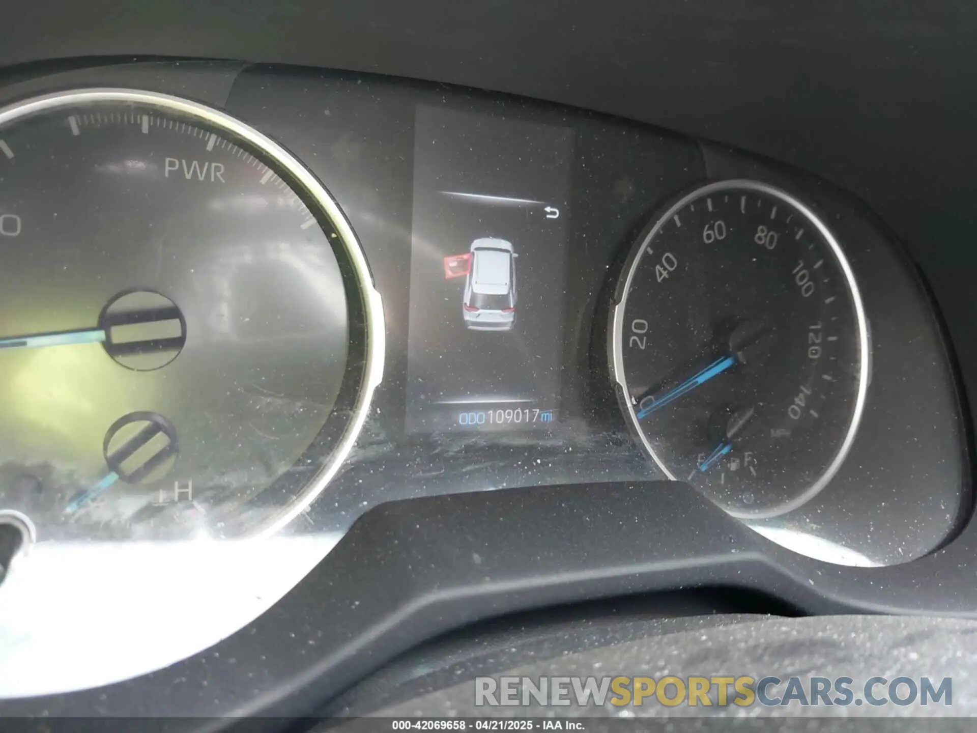 7 Photograph of a damaged car 4T3RWRFV5NU064924 TOYOTA RAV4 HYBRID 2022