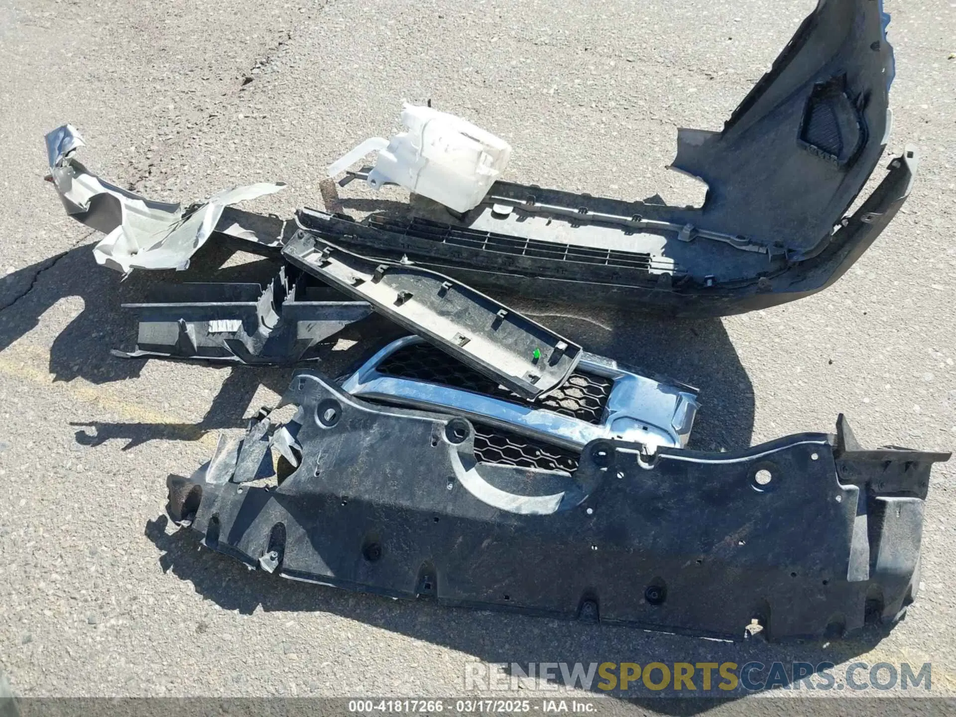 11 Photograph of a damaged car 4T3RWRFV5NU075549 TOYOTA RAV4 HYBRID 2022