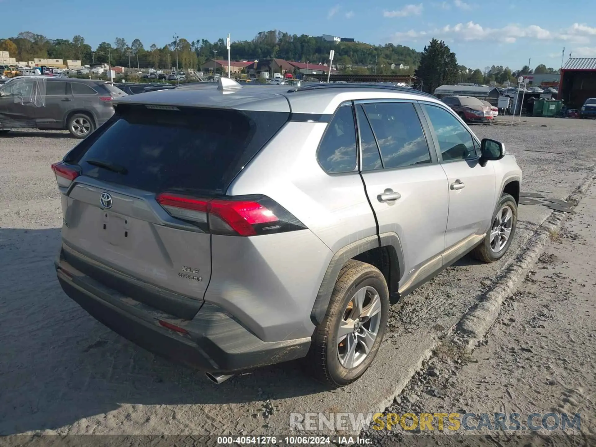 4 Фотография поврежденного автомобиля 4T3RWRFV6NU074586 TOYOTA RAV4 HYBRID 2022