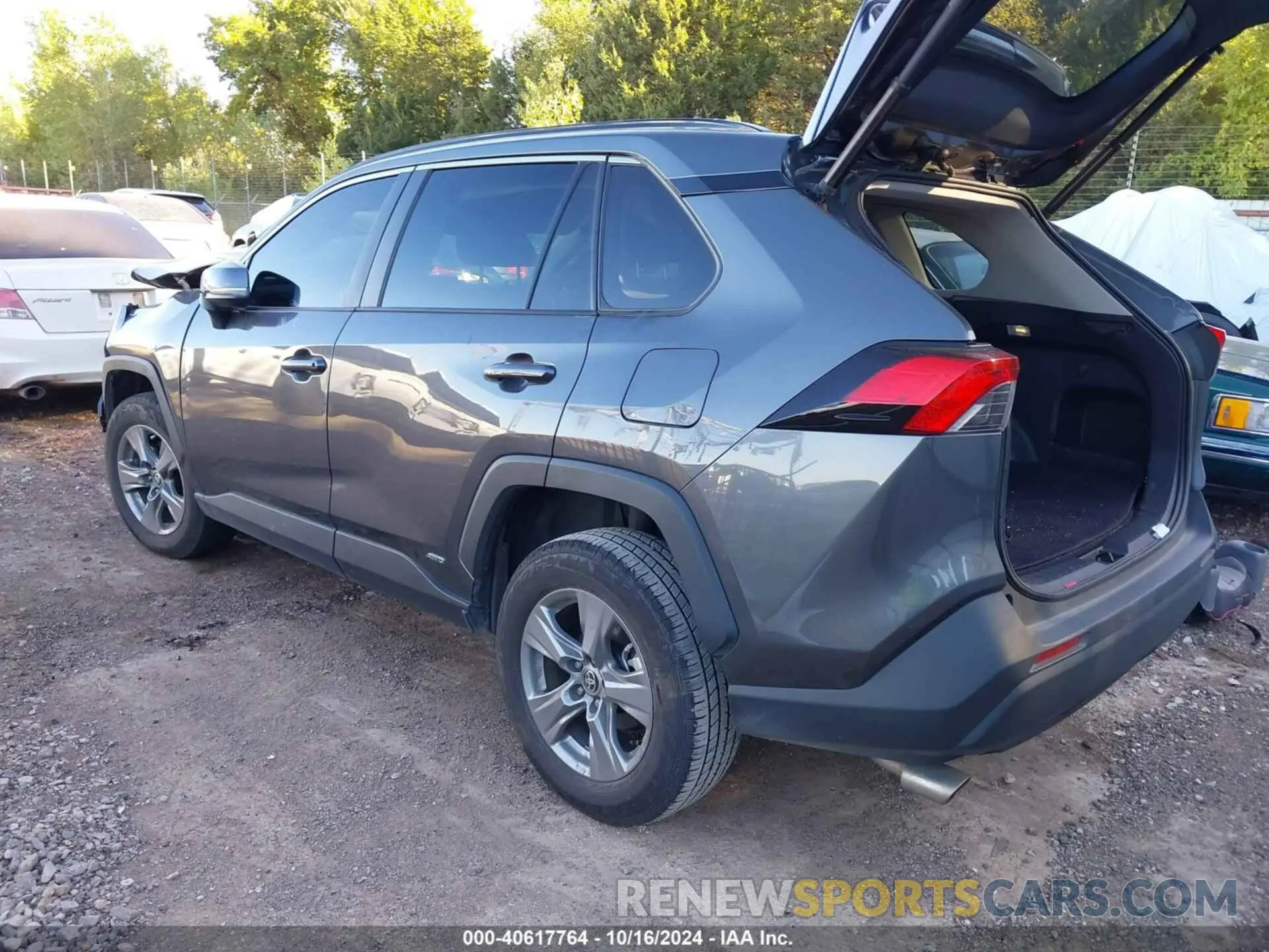 3 Фотография поврежденного автомобиля 4T3RWRFV7NU055996 TOYOTA RAV4 HYBRID 2022