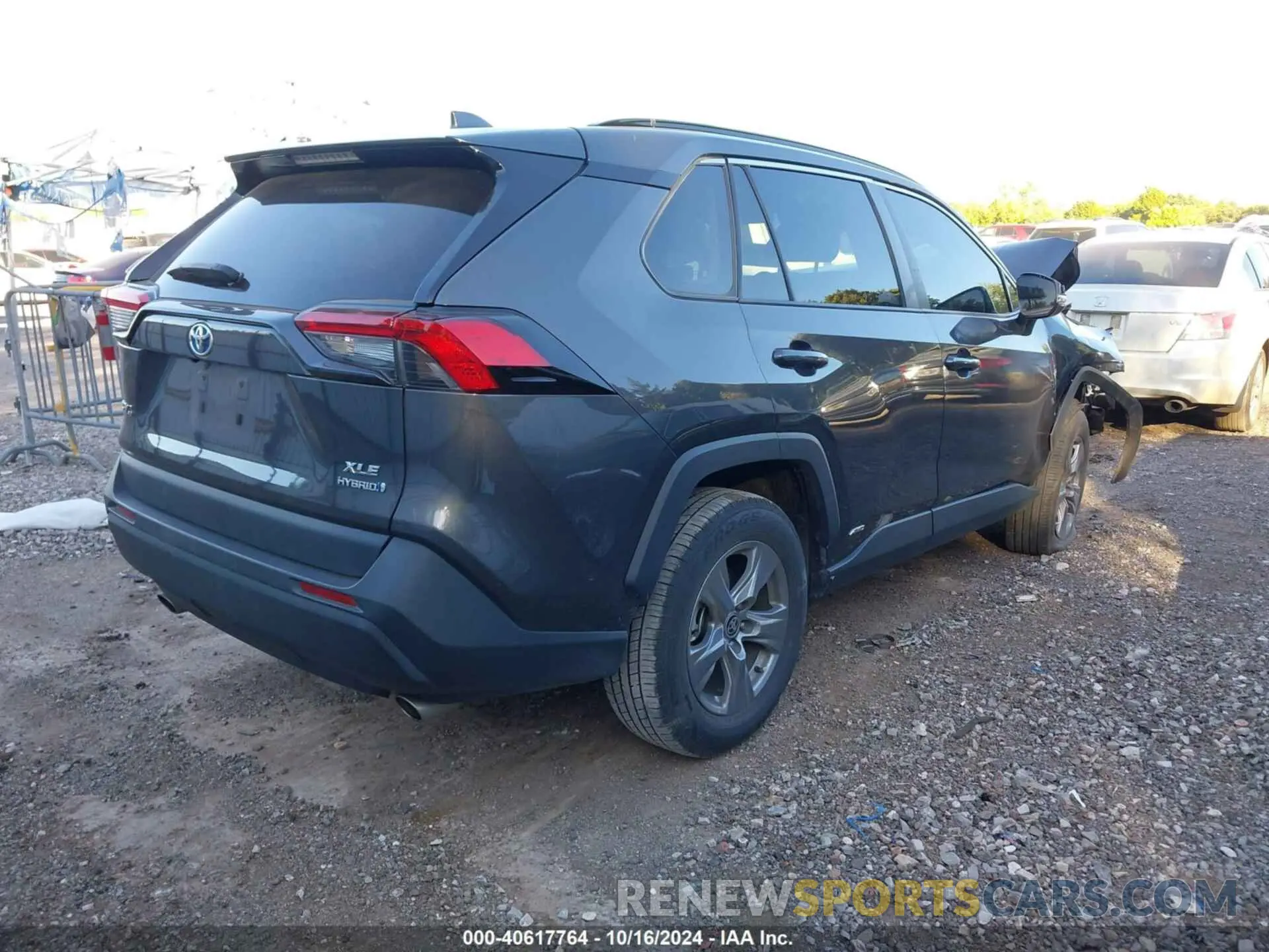 4 Фотография поврежденного автомобиля 4T3RWRFV7NU055996 TOYOTA RAV4 HYBRID 2022