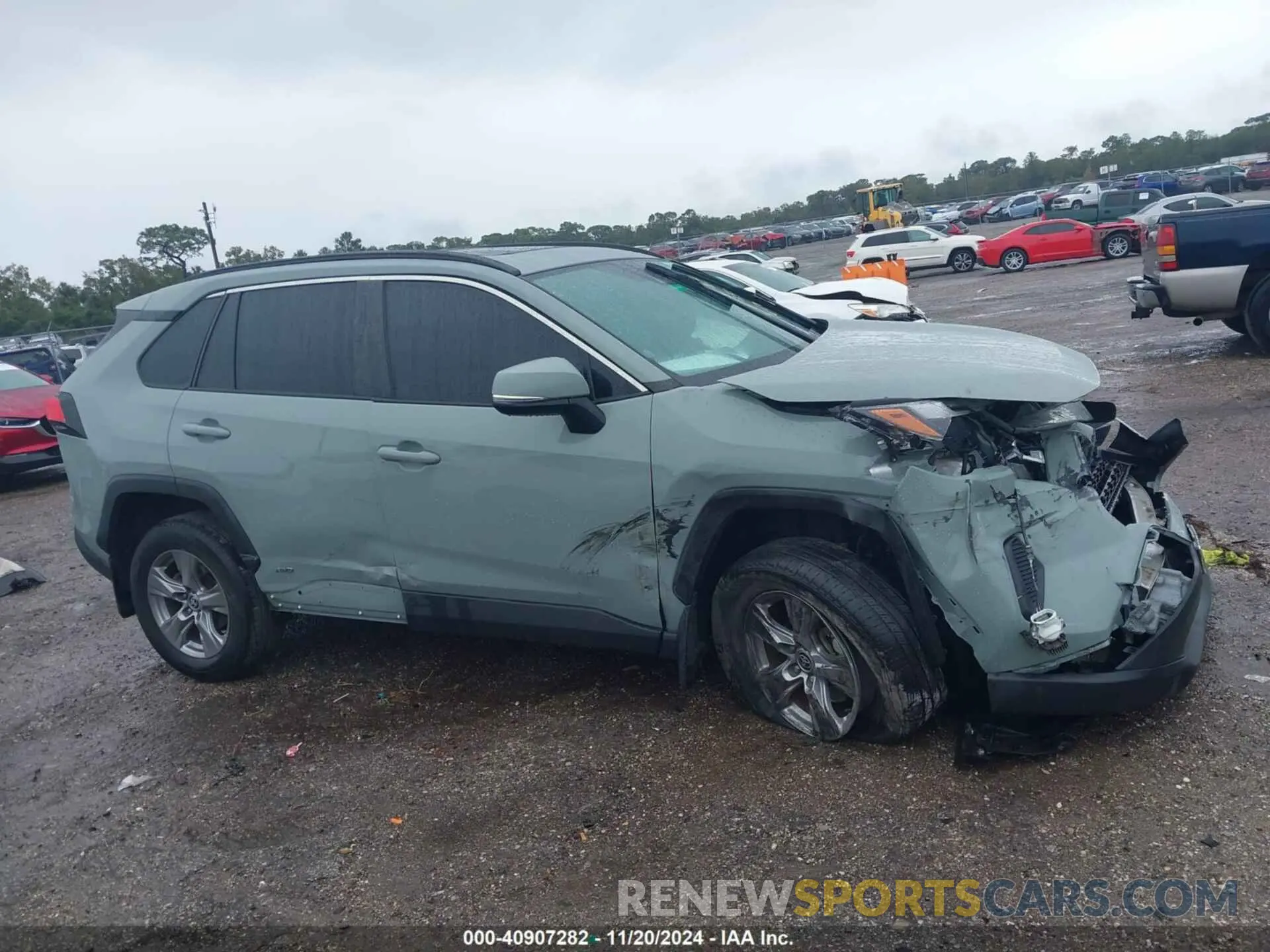 14 Photograph of a damaged car 4T3RWRFV9NU072508 TOYOTA RAV4 HYBRID 2022