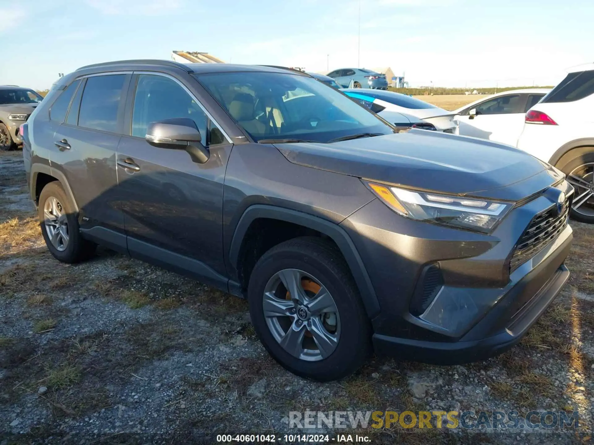 1 Photograph of a damaged car 4T3RWRFV9NU077580 TOYOTA RAV4 HYBRID 2022