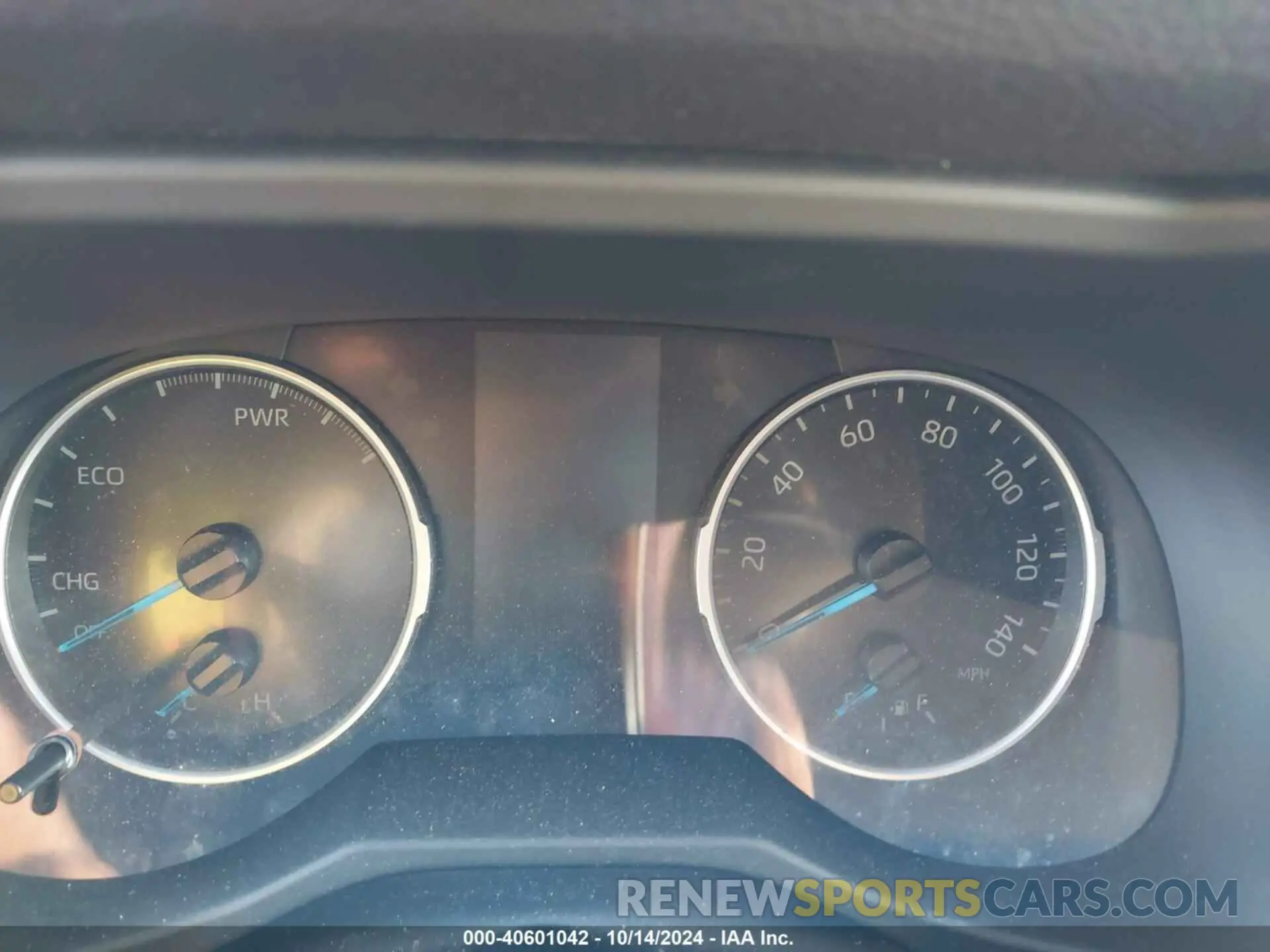 7 Photograph of a damaged car 4T3RWRFV9NU077580 TOYOTA RAV4 HYBRID 2022