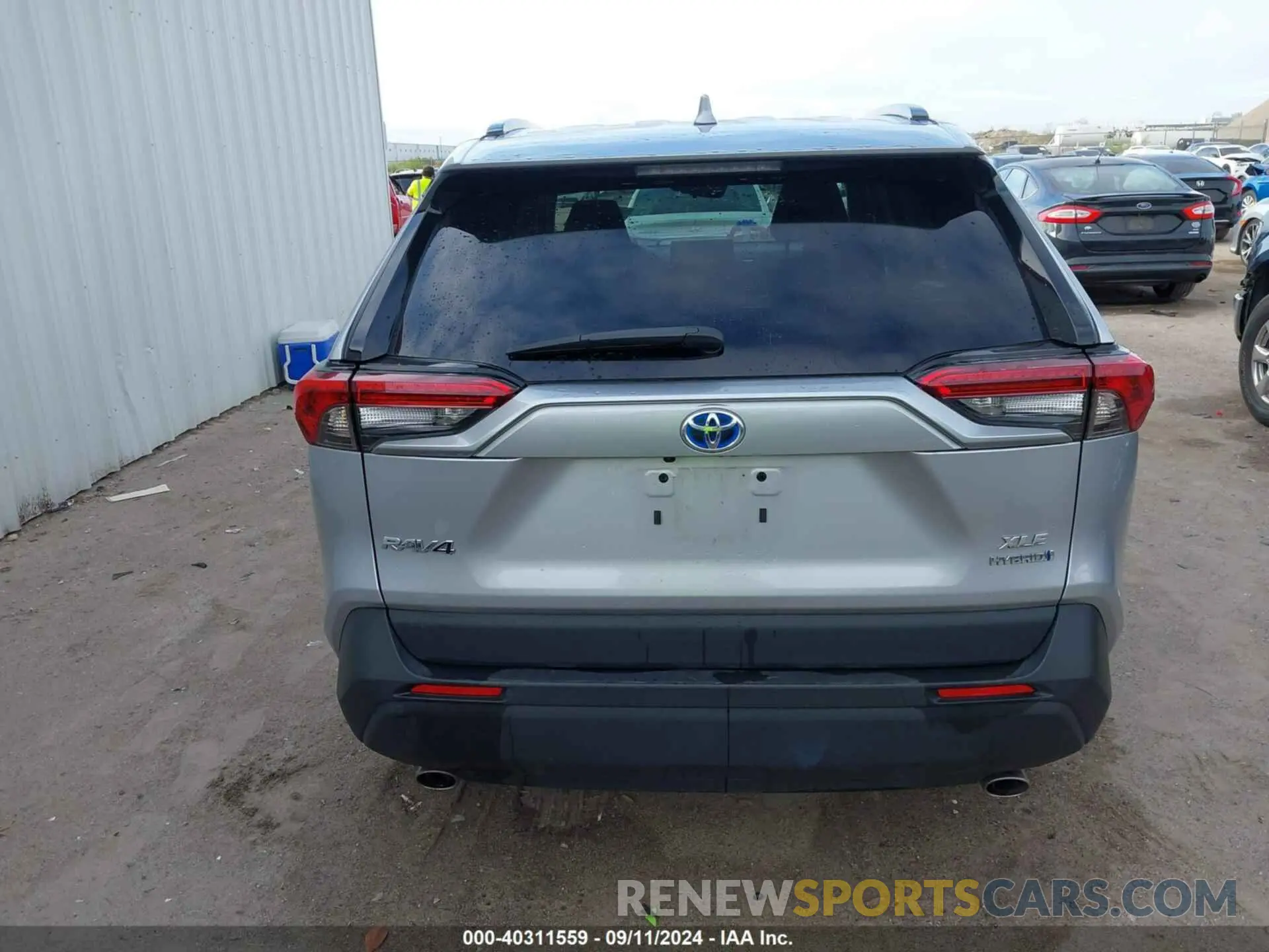 15 Photograph of a damaged car 4T3RWRFVXNU072288 TOYOTA RAV4 HYBRID 2022