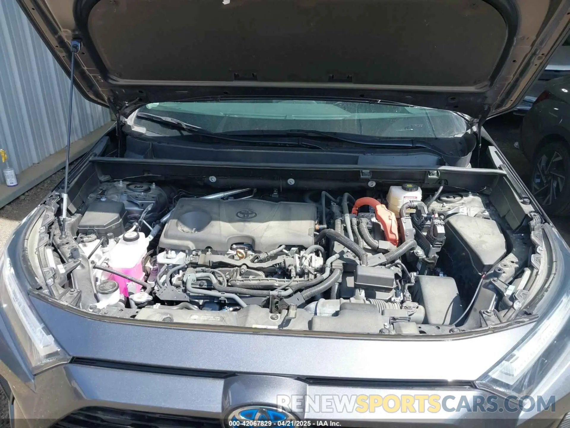 10 Photograph of a damaged car 4T3RWRFVXNU077426 TOYOTA RAV4 HYBRID 2022