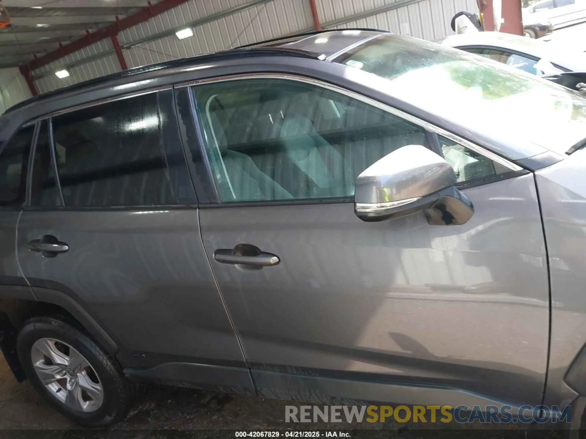 13 Photograph of a damaged car 4T3RWRFVXNU077426 TOYOTA RAV4 HYBRID 2022