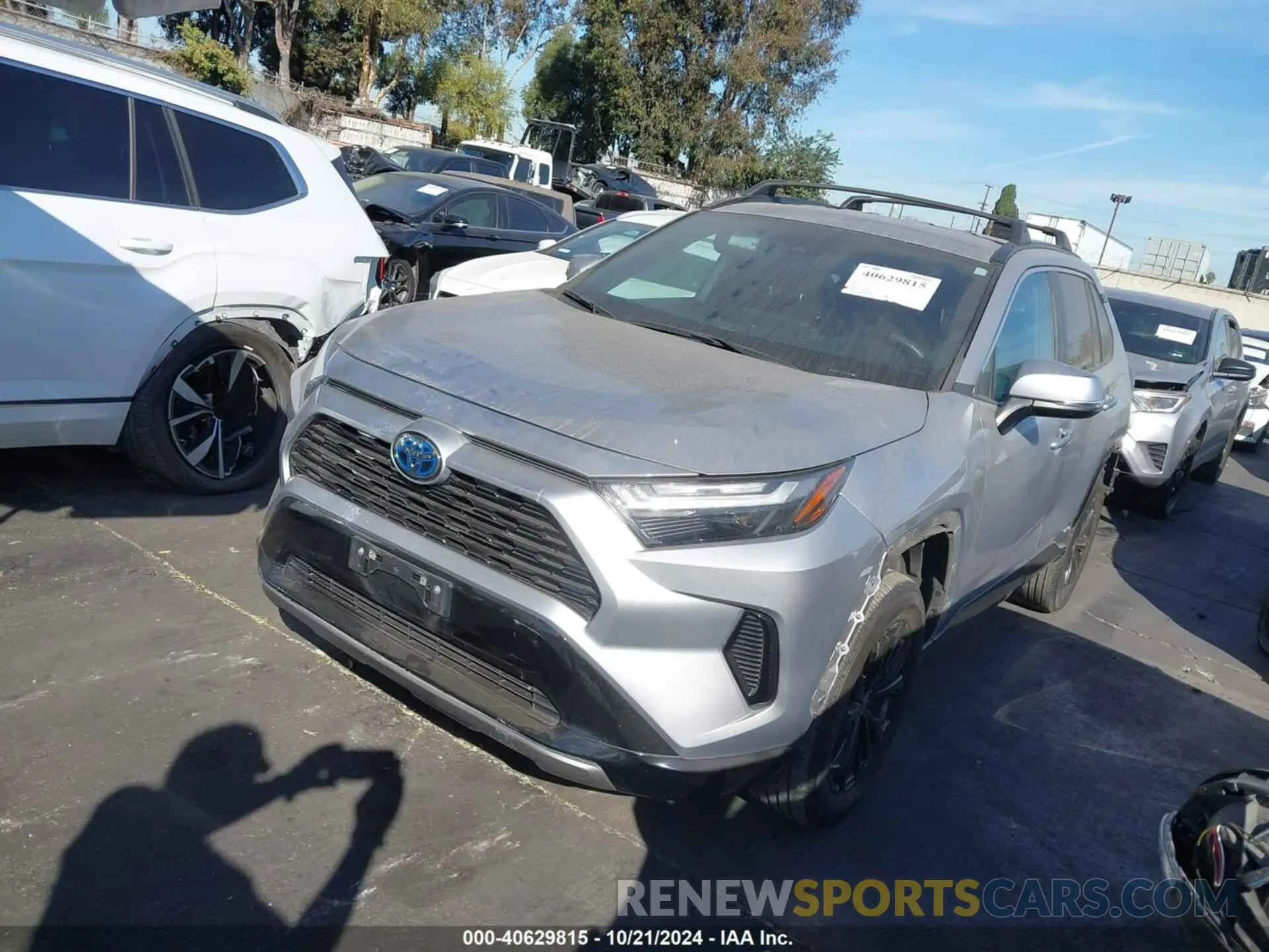2 Photograph of a damaged car 4T3T6RFV2NU064837 TOYOTA RAV4 HYBRID 2022