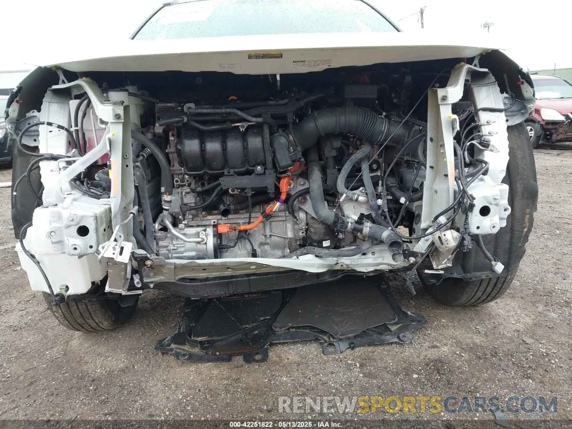 6 Photograph of a damaged car 4T3T6RFV4NU085592 TOYOTA RAV4 HYBRID 2022