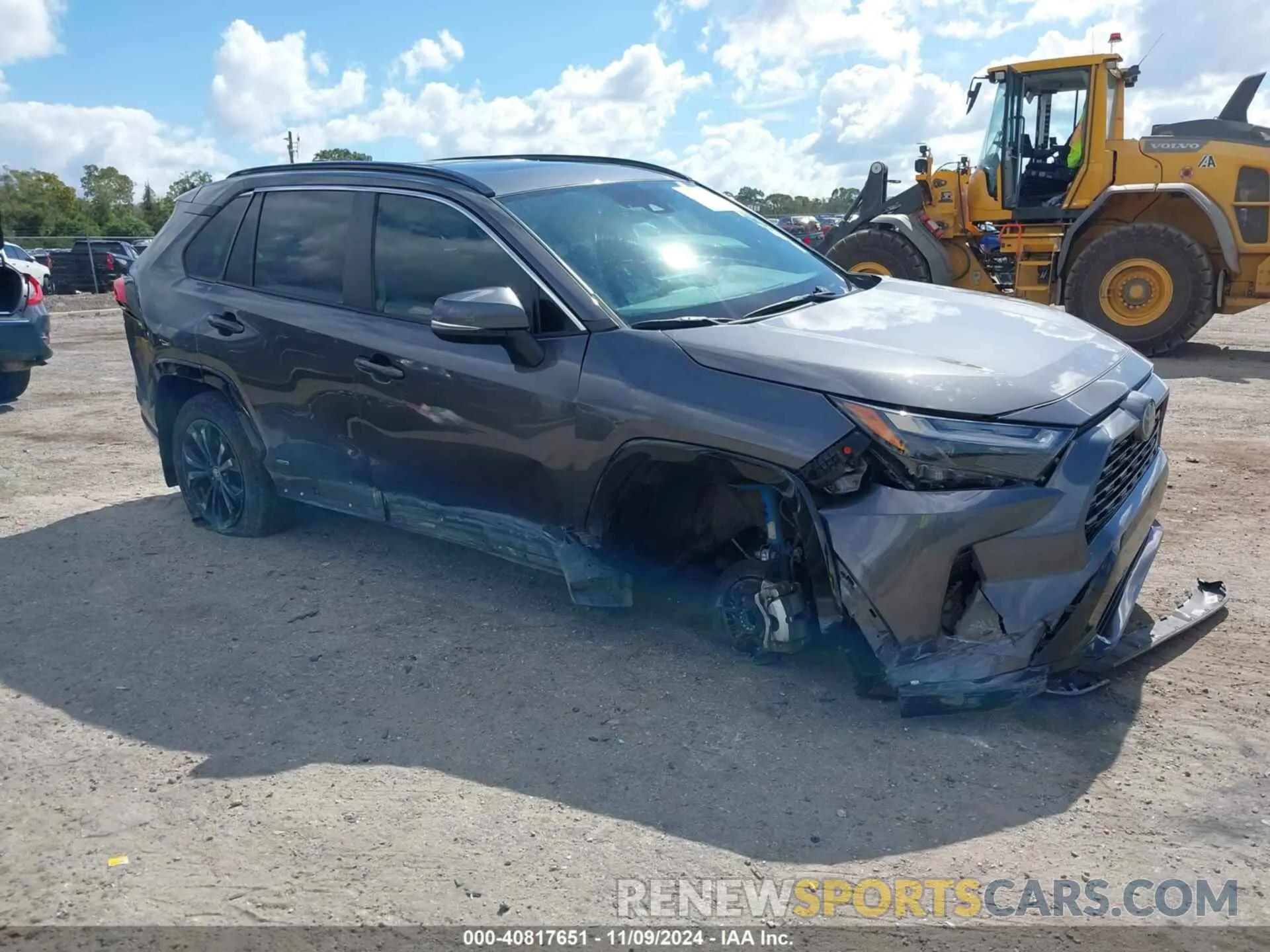 1 Photograph of a damaged car 4T3T6RFV6NU094441 TOYOTA RAV4 HYBRID 2022