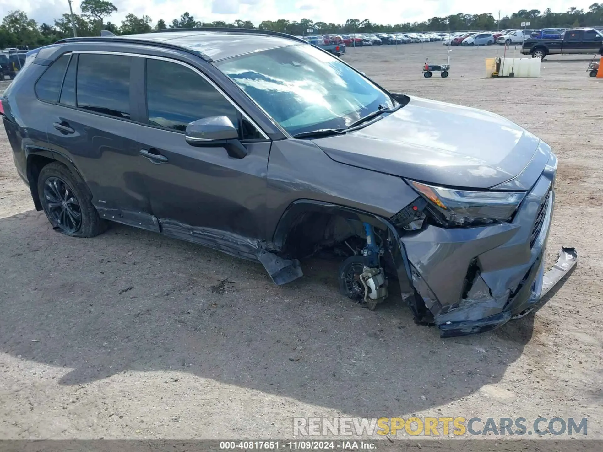 6 Photograph of a damaged car 4T3T6RFV6NU094441 TOYOTA RAV4 HYBRID 2022