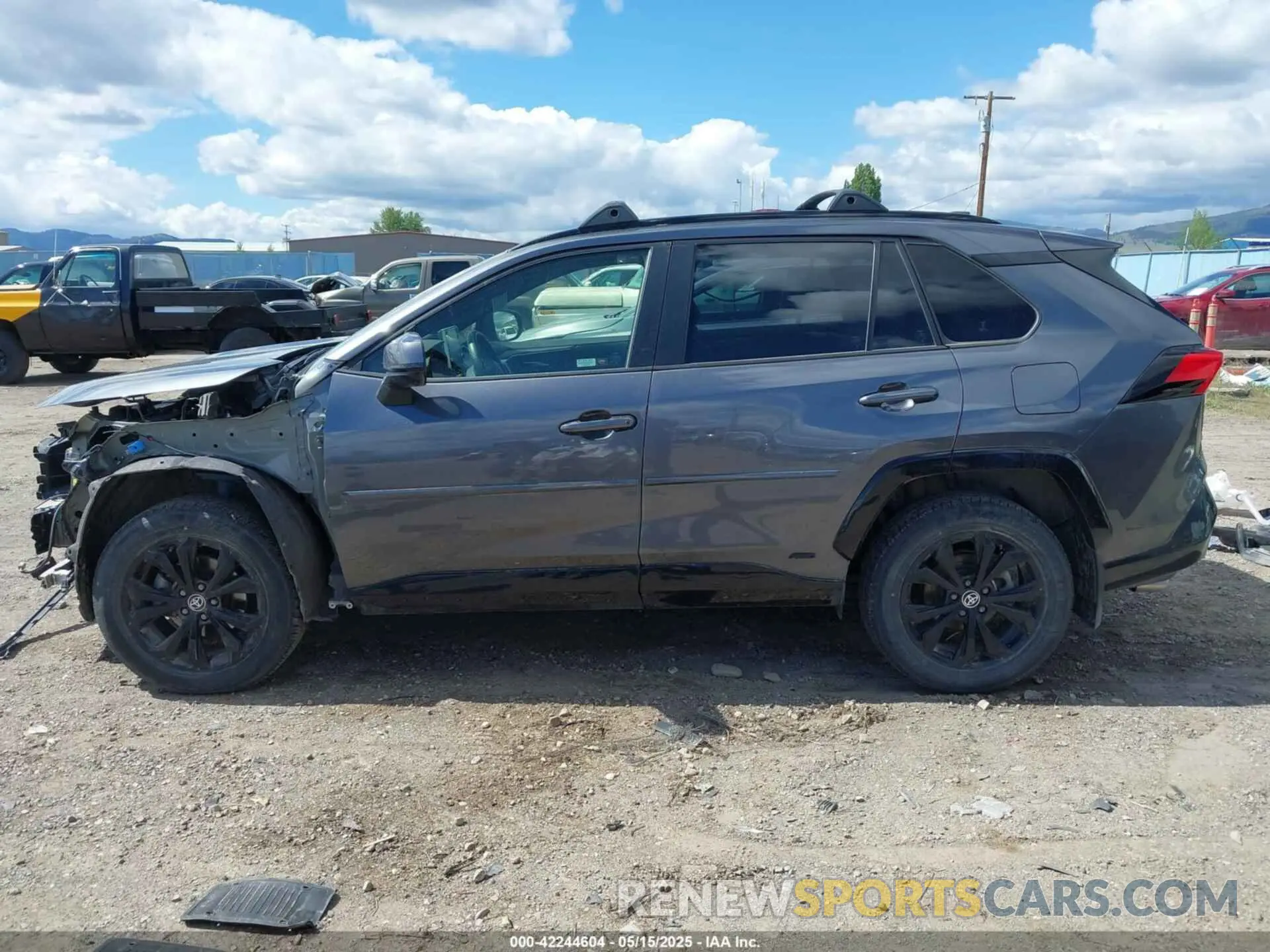 15 Photograph of a damaged car JTM16RFV0ND070012 TOYOTA RAV4 HYBRID 2022