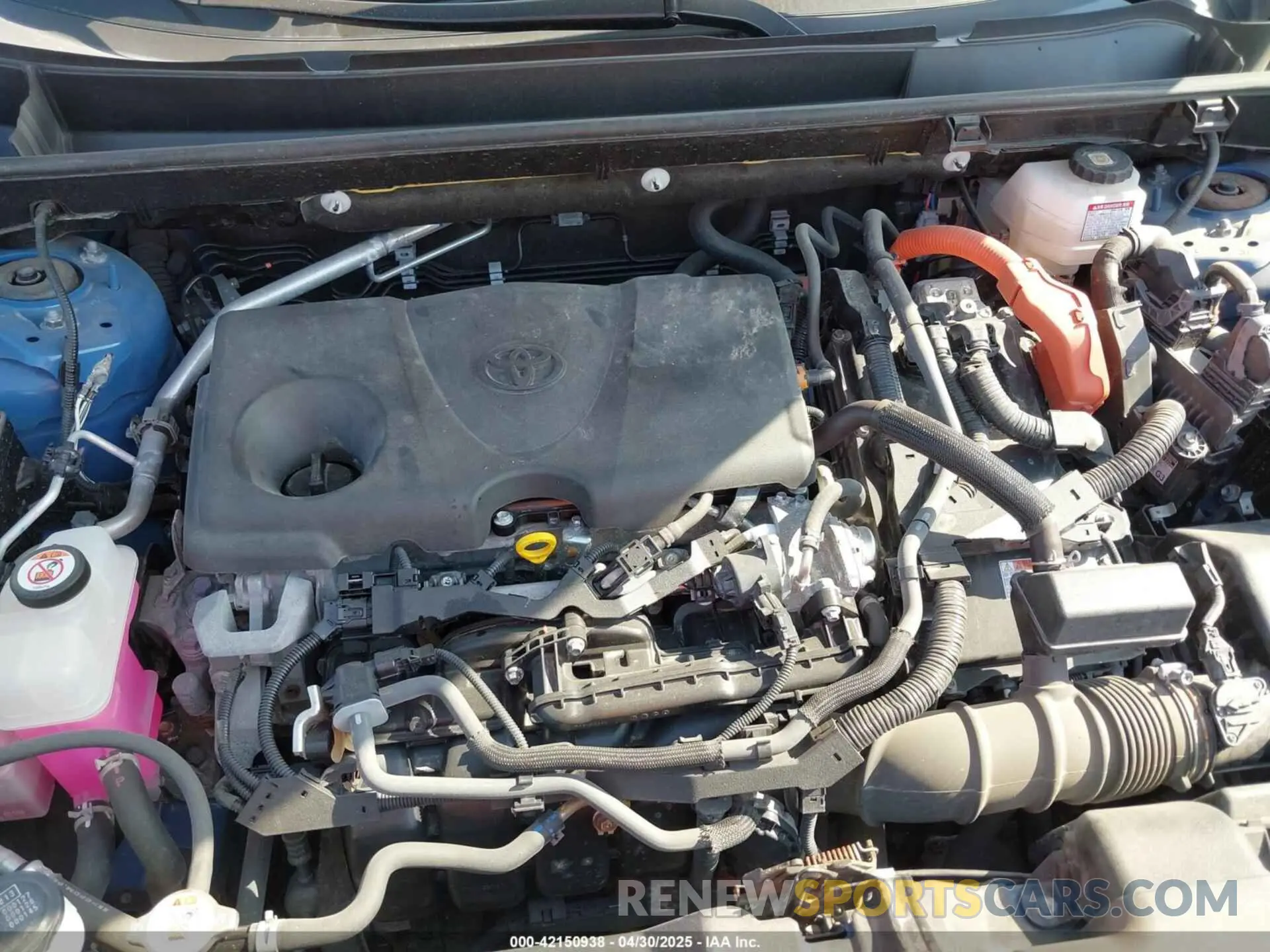 10 Фотография поврежденного автомобиля JTM16RFV0ND071693 TOYOTA RAV4 HYBRID 2022