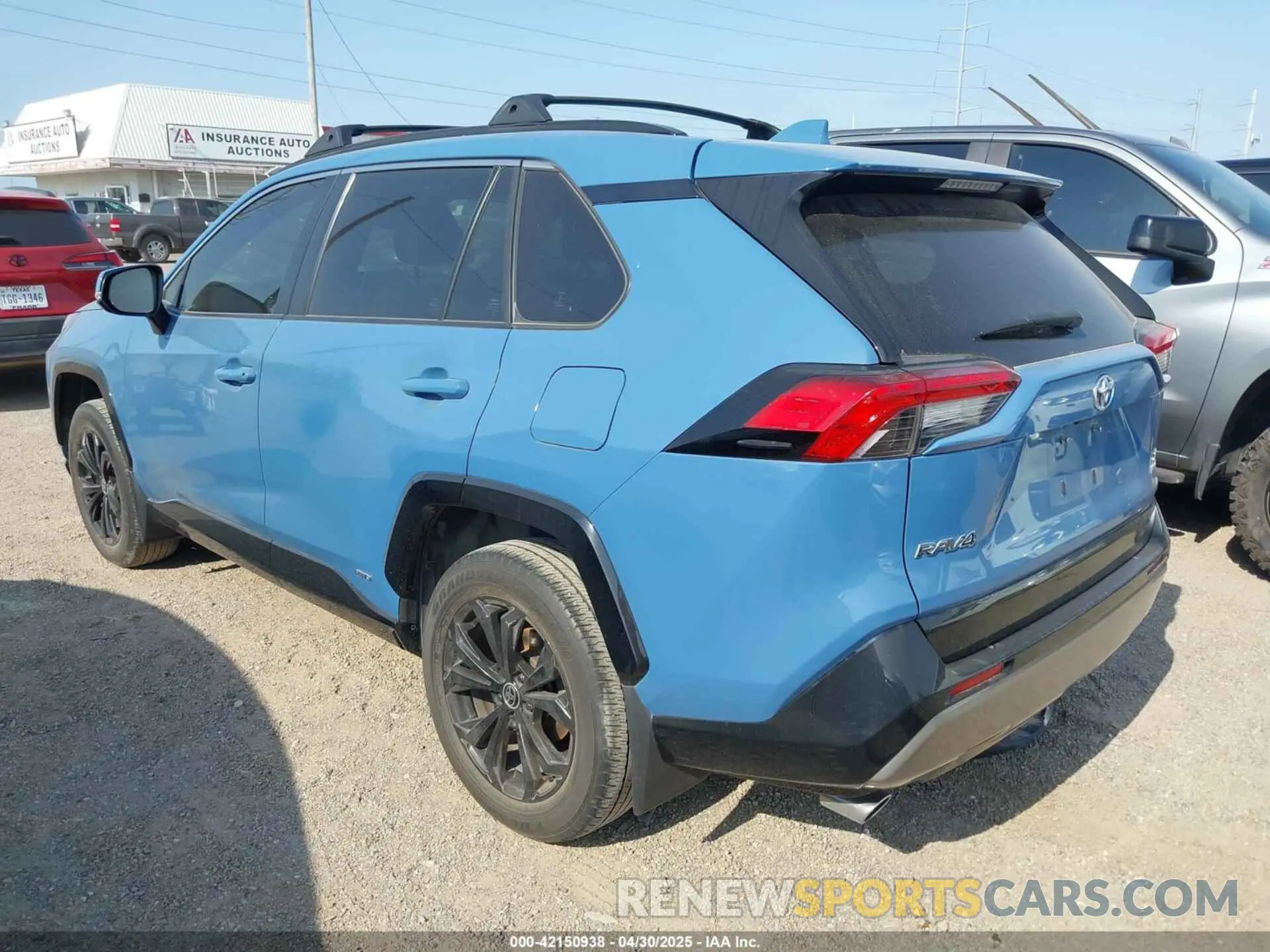 3 Фотография поврежденного автомобиля JTM16RFV0ND071693 TOYOTA RAV4 HYBRID 2022