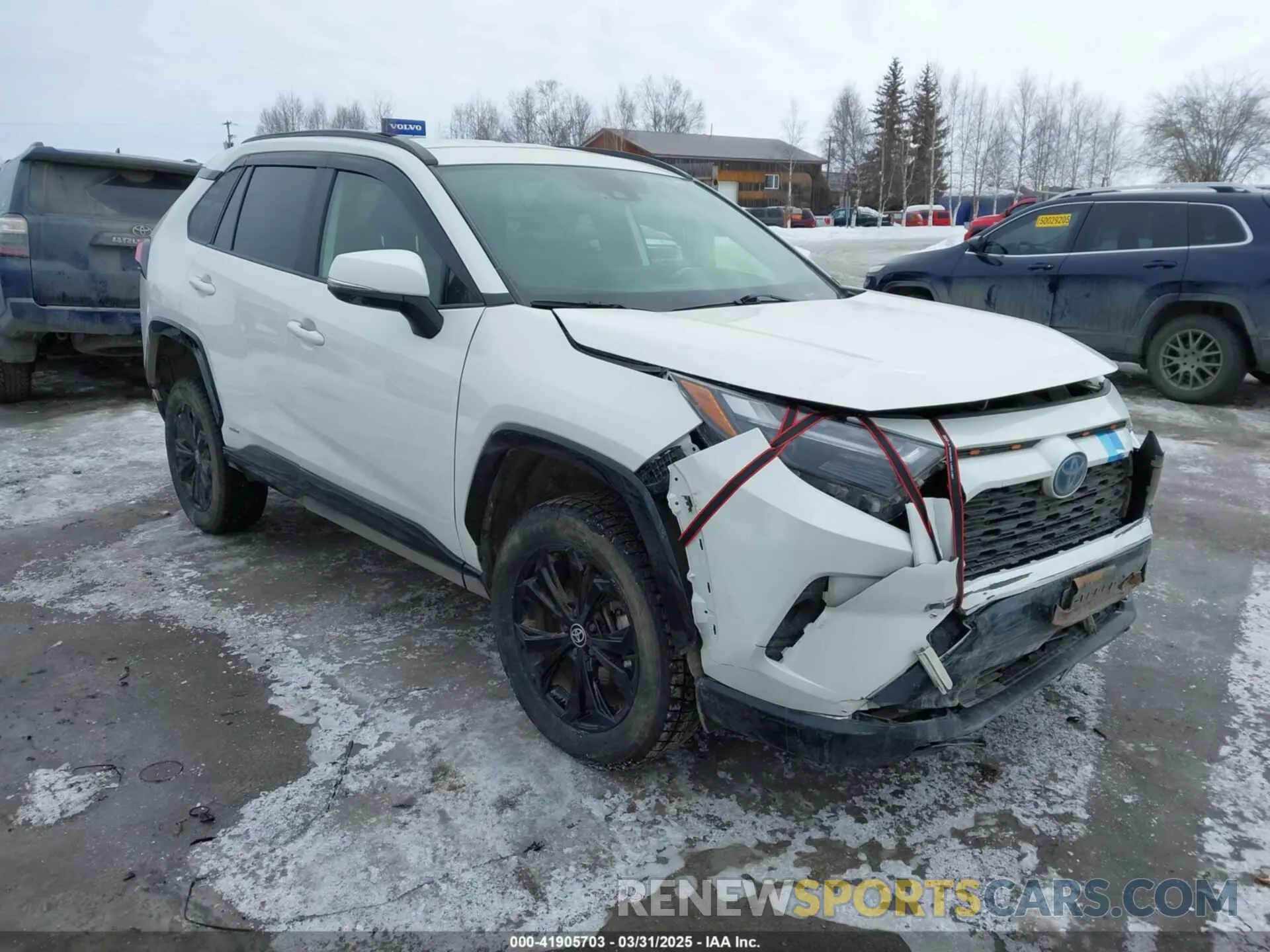 1 Фотография поврежденного автомобиля JTM16RFV1ND523702 TOYOTA RAV4 HYBRID 2022