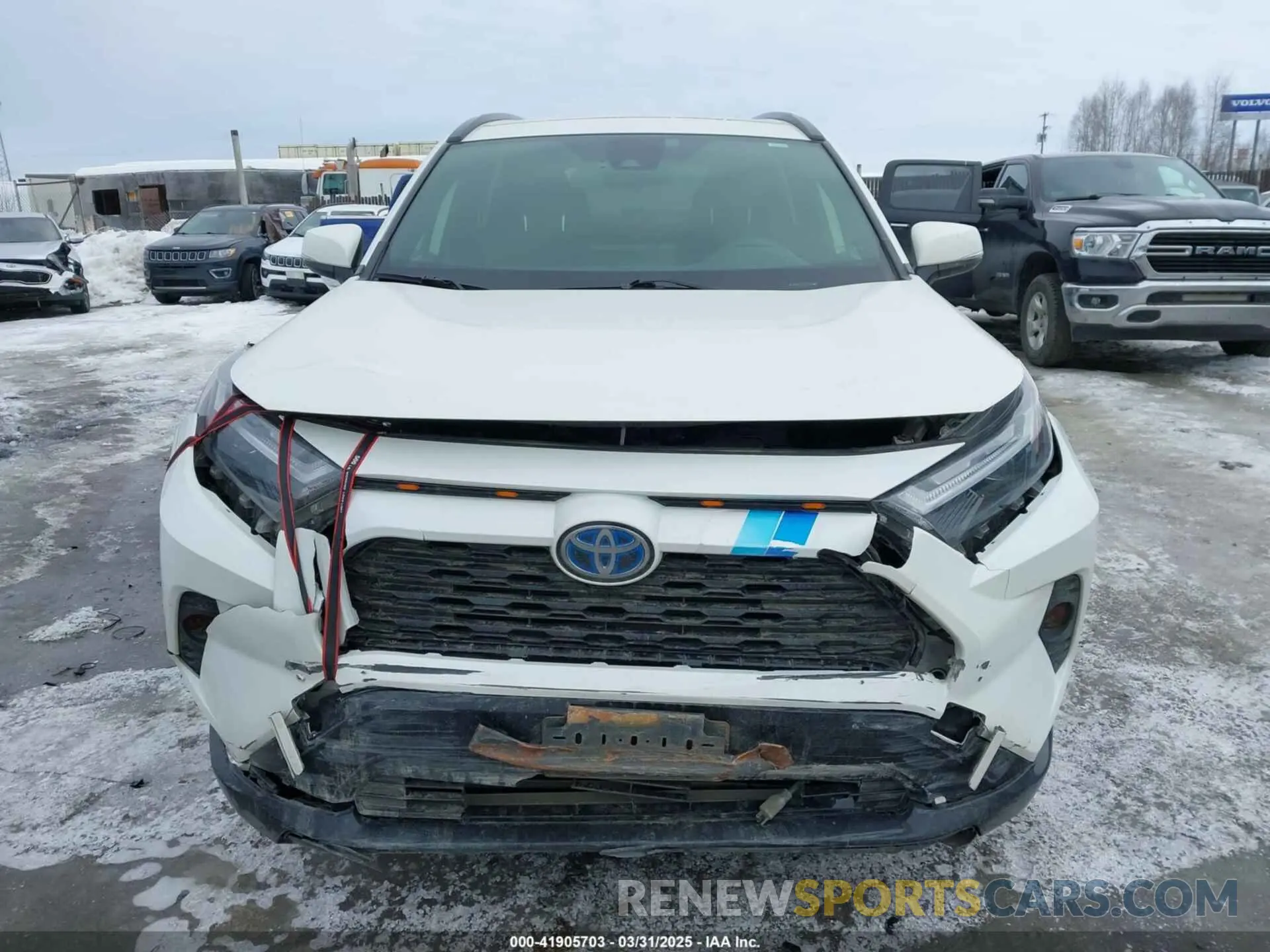 12 Фотография поврежденного автомобиля JTM16RFV1ND523702 TOYOTA RAV4 HYBRID 2022