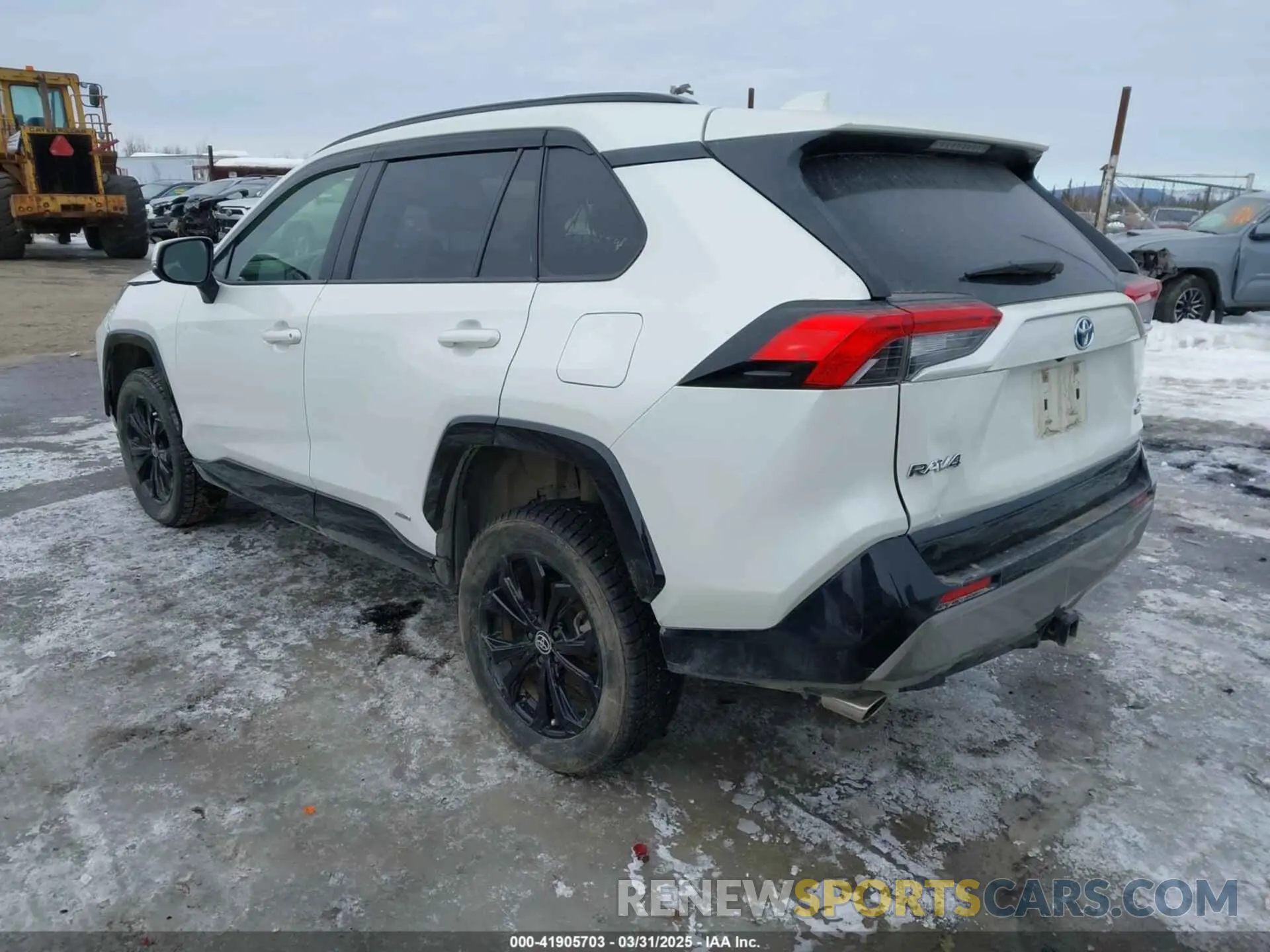 3 Фотография поврежденного автомобиля JTM16RFV1ND523702 TOYOTA RAV4 HYBRID 2022