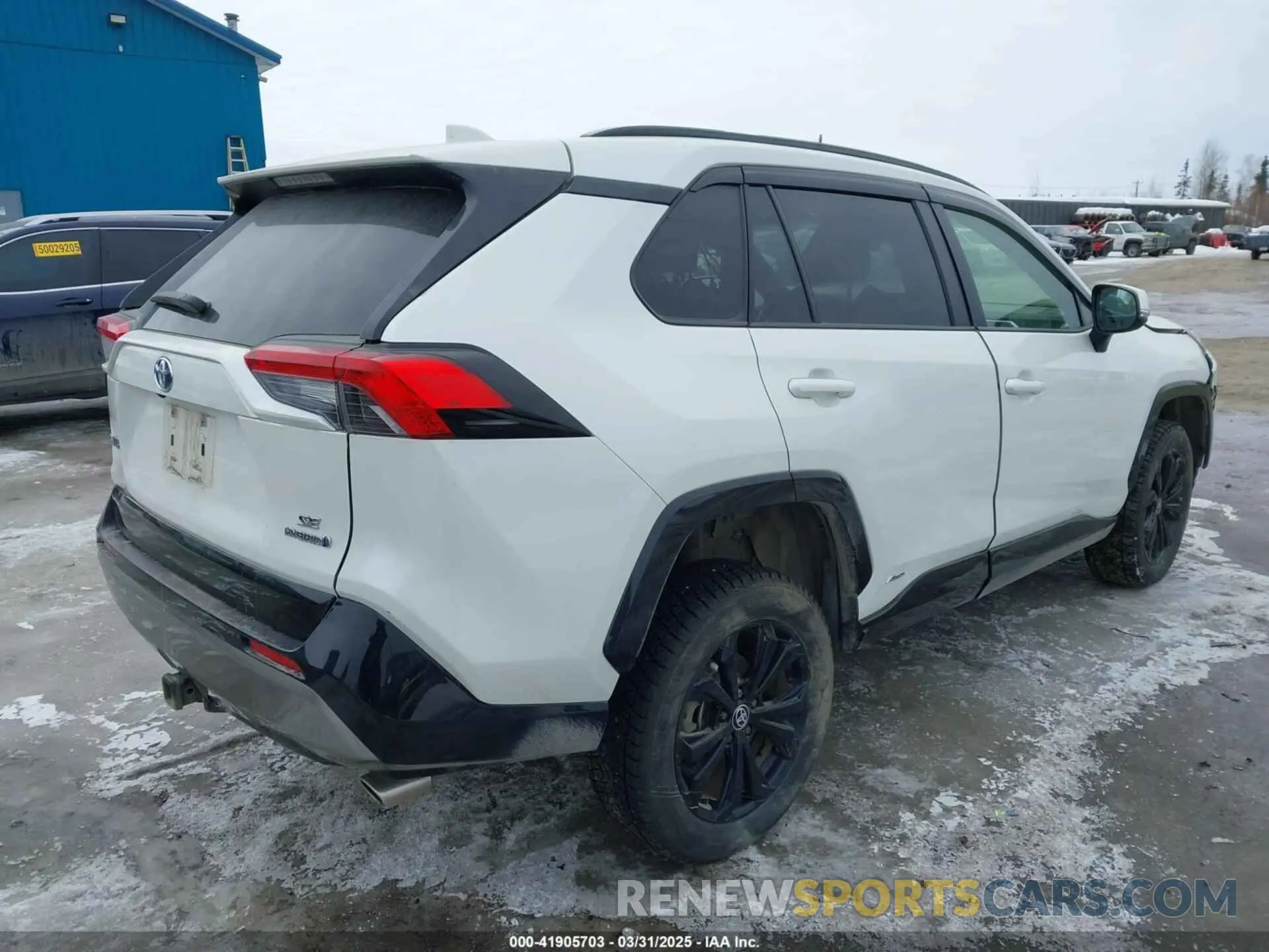 4 Фотография поврежденного автомобиля JTM16RFV1ND523702 TOYOTA RAV4 HYBRID 2022