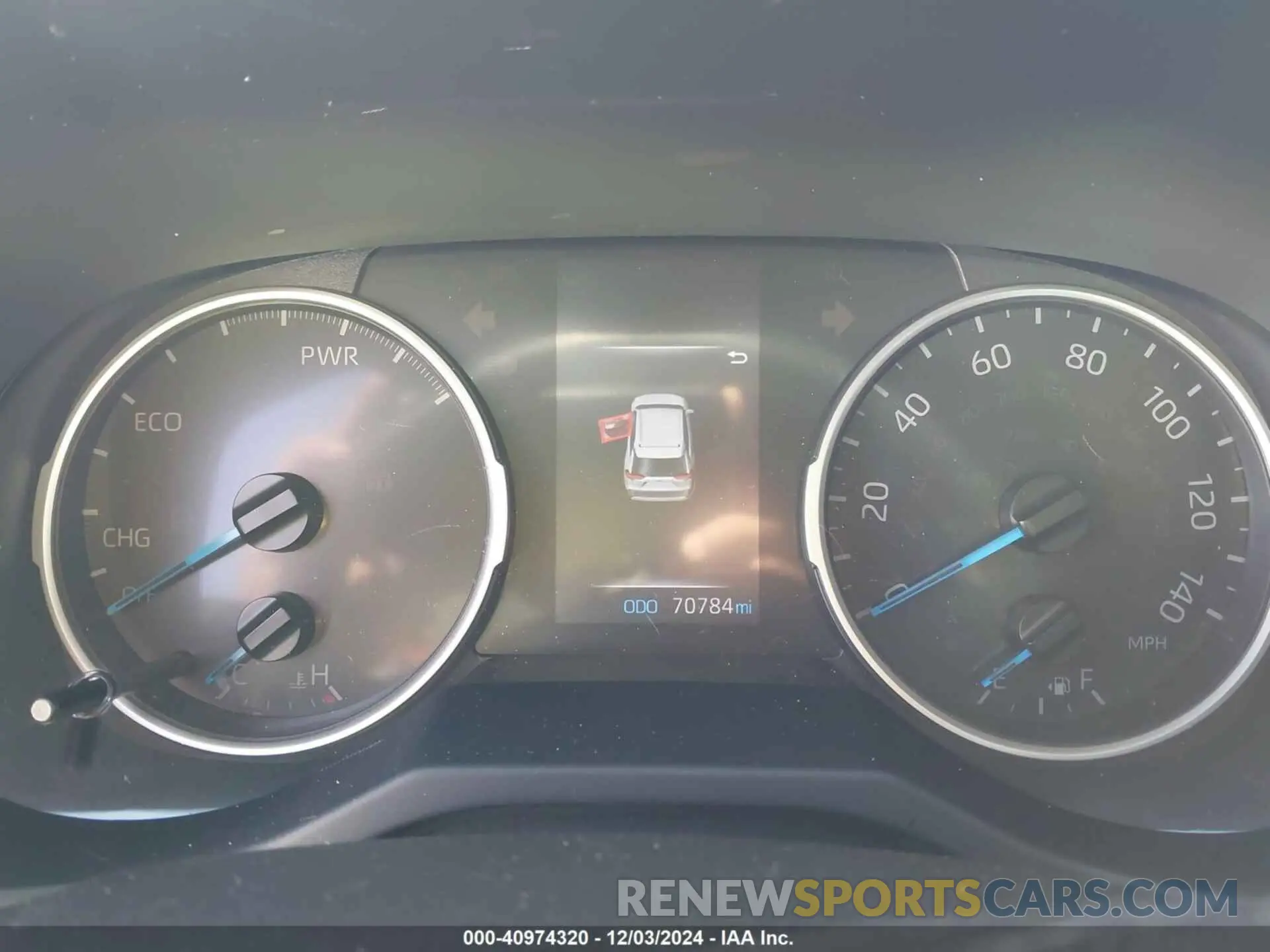 7 Photograph of a damaged car JTM16RFV2ND071534 TOYOTA RAV4 HYBRID 2022