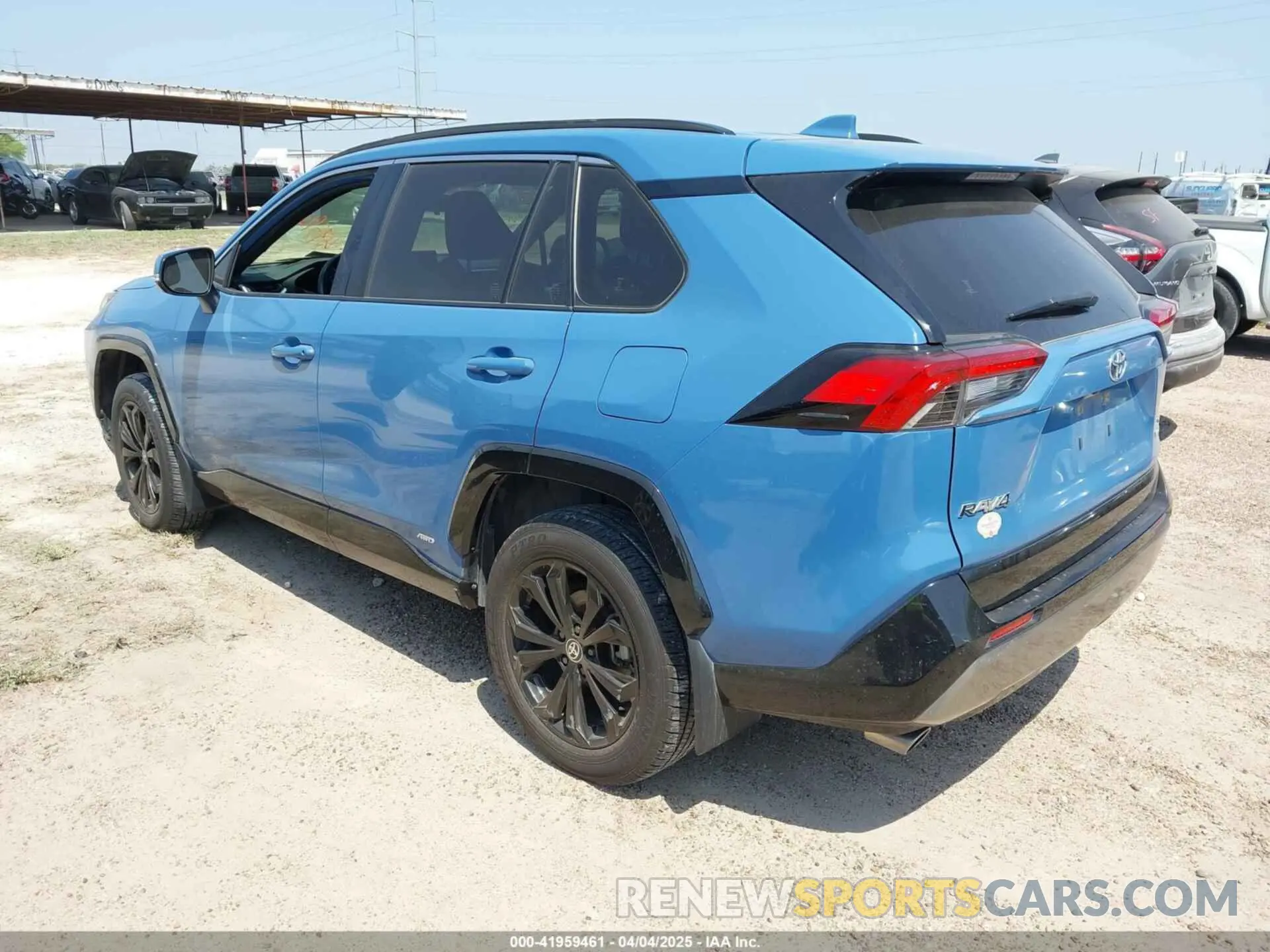 3 Фотография поврежденного автомобиля JTM16RFV3ND065595 TOYOTA RAV4 HYBRID 2022