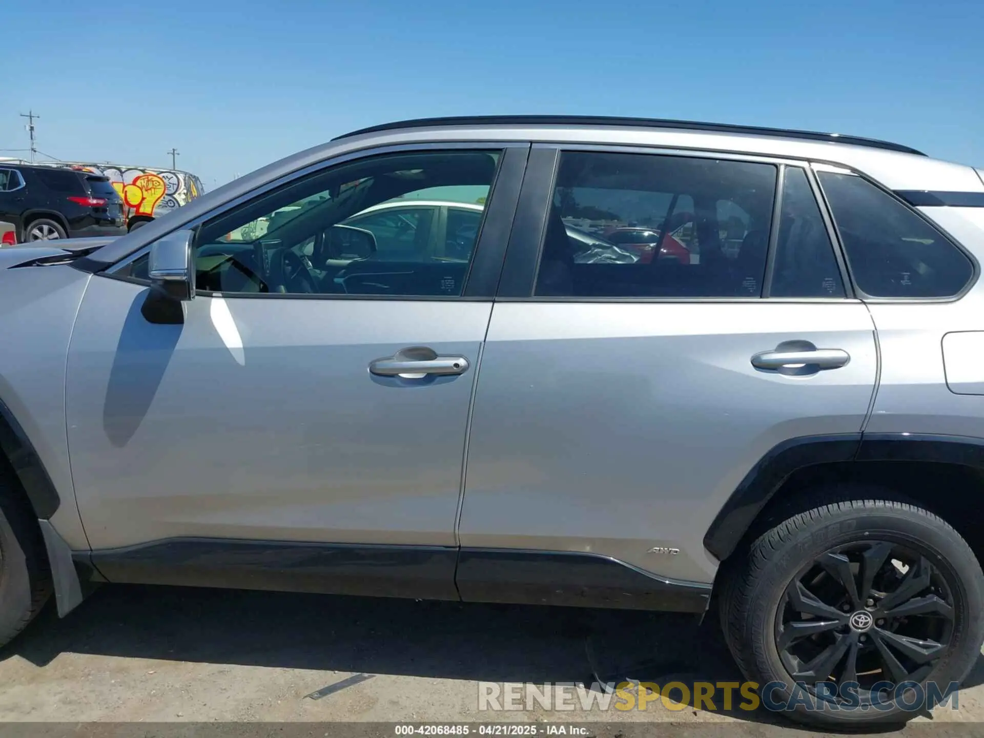 15 Photograph of a damaged car JTM16RFV7ND062263 TOYOTA RAV4 HYBRID 2022