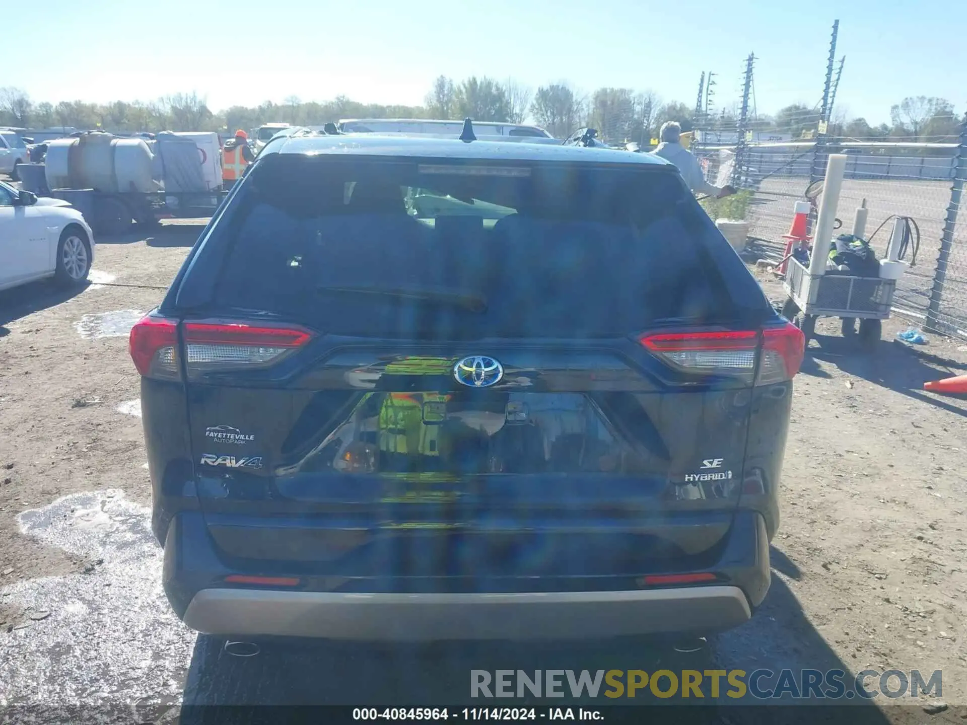 6 Photograph of a damaged car JTM16RFV7ND065308 TOYOTA RAV4 HYBRID 2022