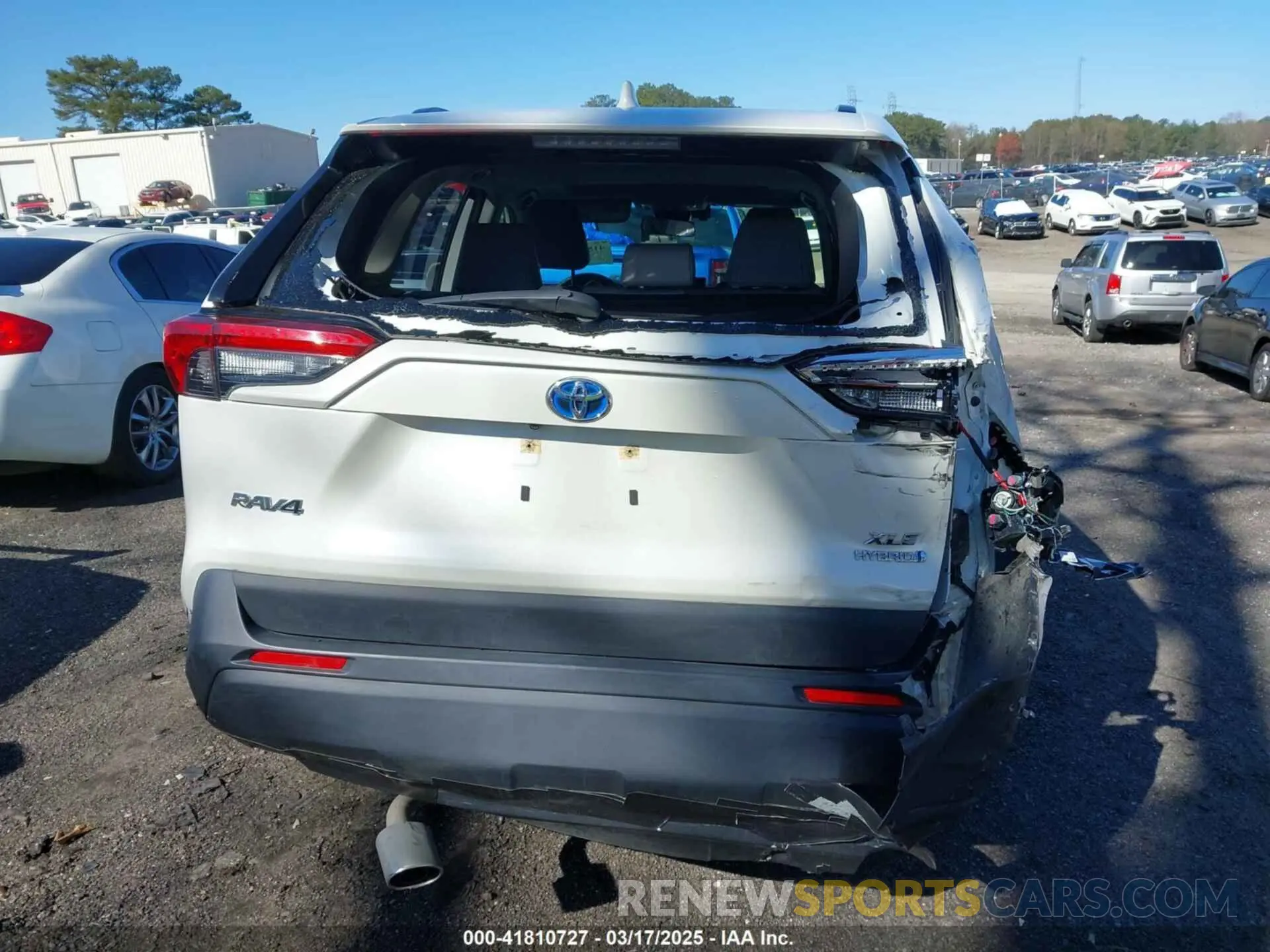 16 Photograph of a damaged car JTMB6RFV0ND077627 TOYOTA RAV4 HYBRID 2022