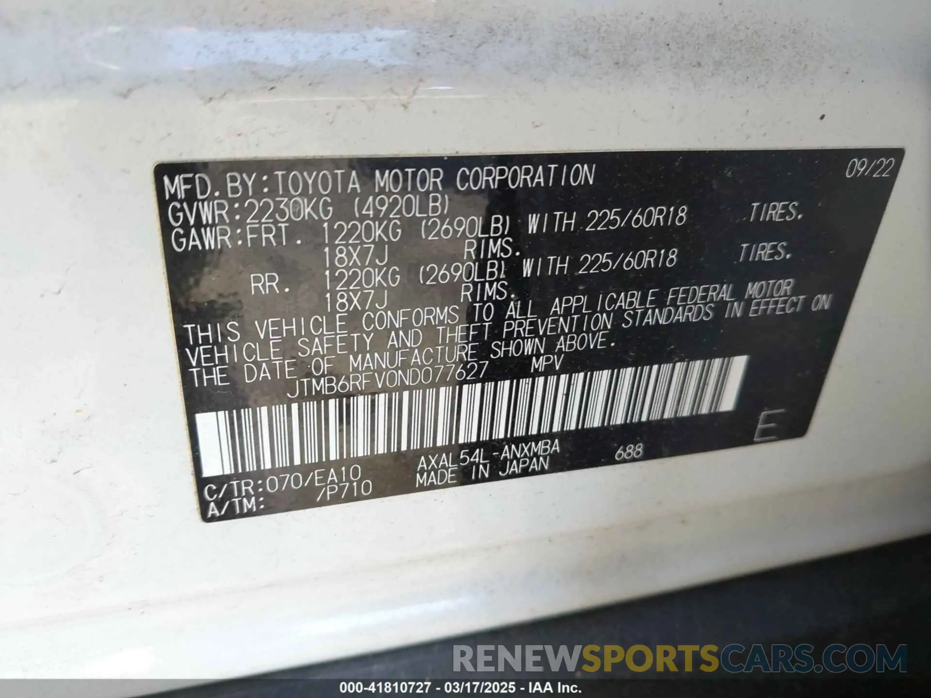 9 Photograph of a damaged car JTMB6RFV0ND077627 TOYOTA RAV4 HYBRID 2022