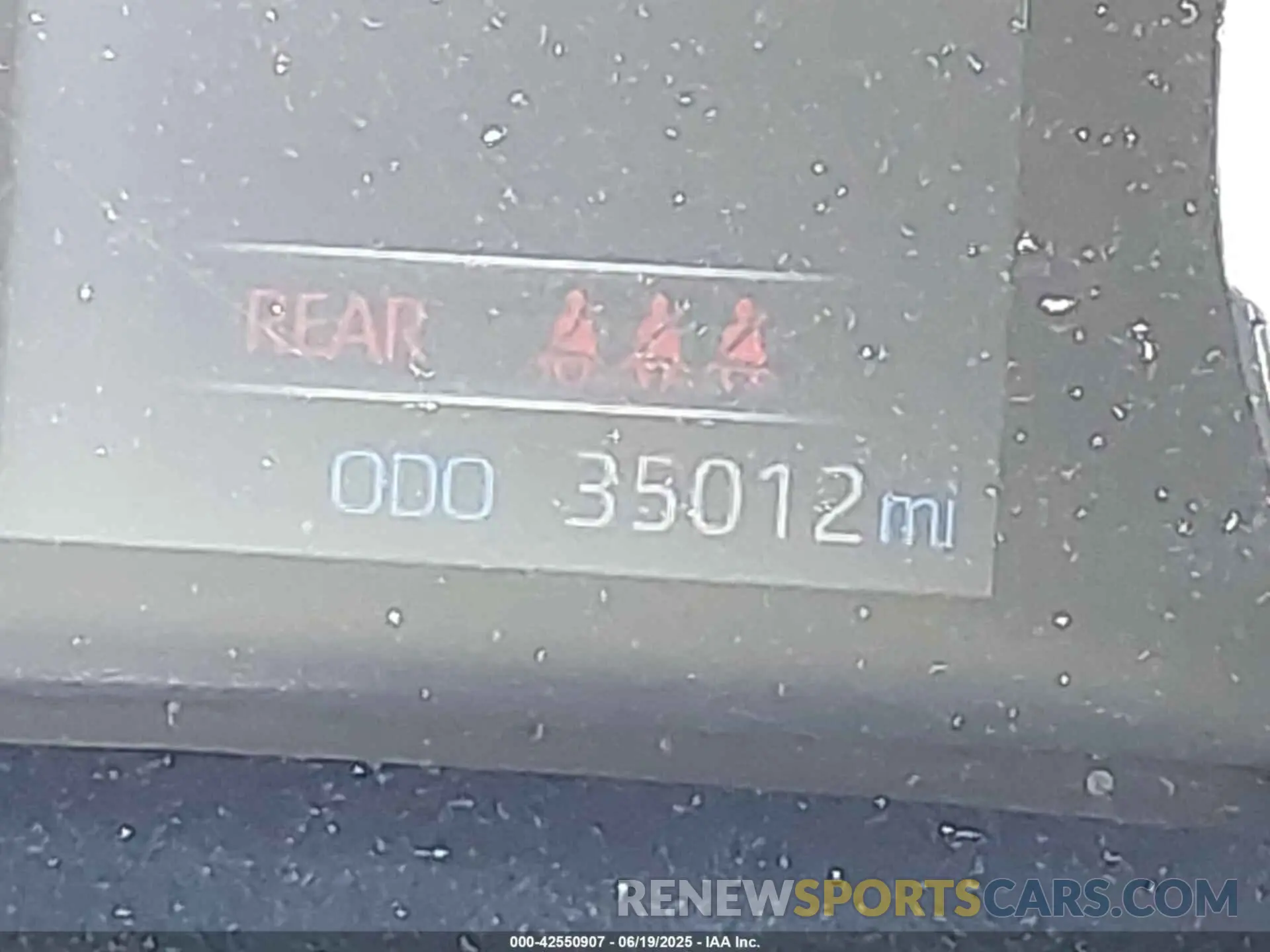 15 Photograph of a damaged car JTMB6RFV1ND063963 TOYOTA RAV4 HYBRID 2022