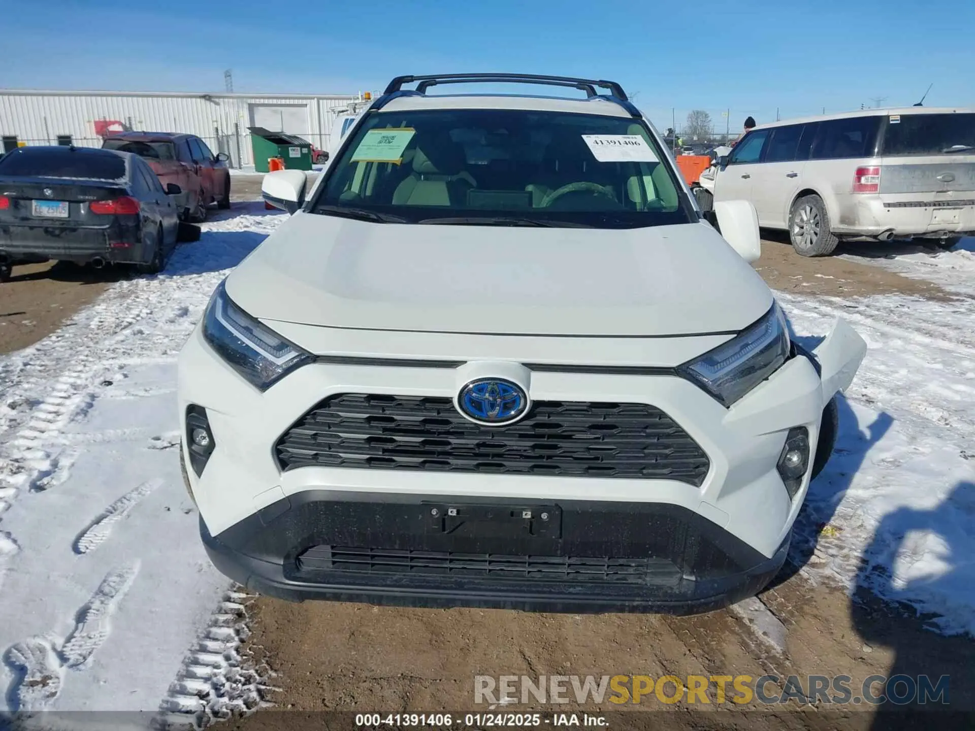 12 Photograph of a damaged car JTMB6RFV7ND067256 TOYOTA RAV4 HYBRID 2022