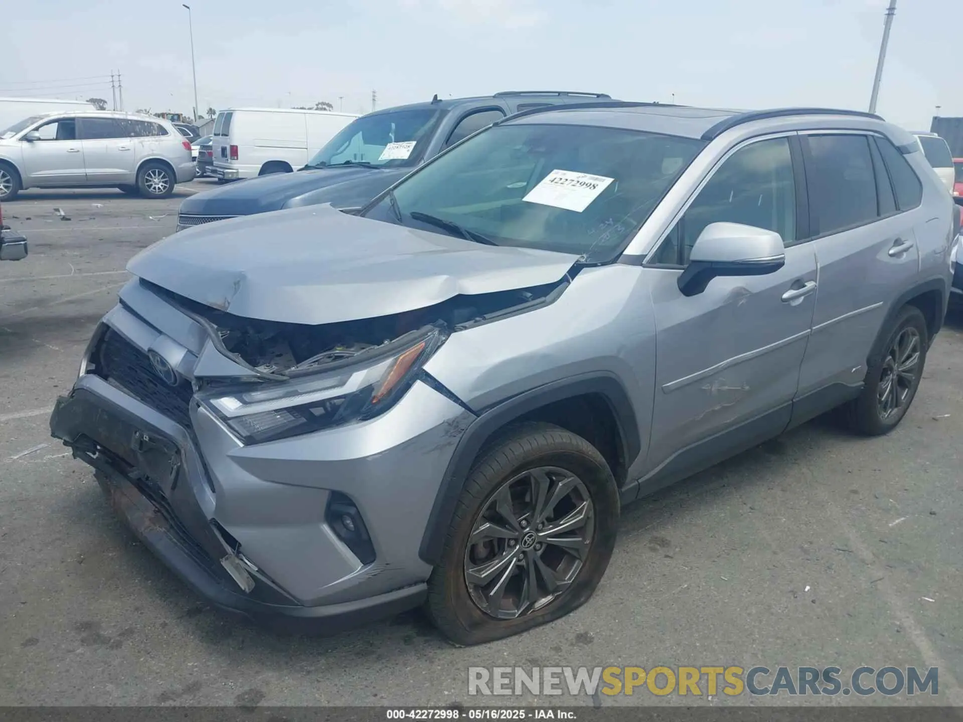 2 Фотография поврежденного автомобиля JTMB6RFV8ND056654 TOYOTA RAV4 HYBRID 2022