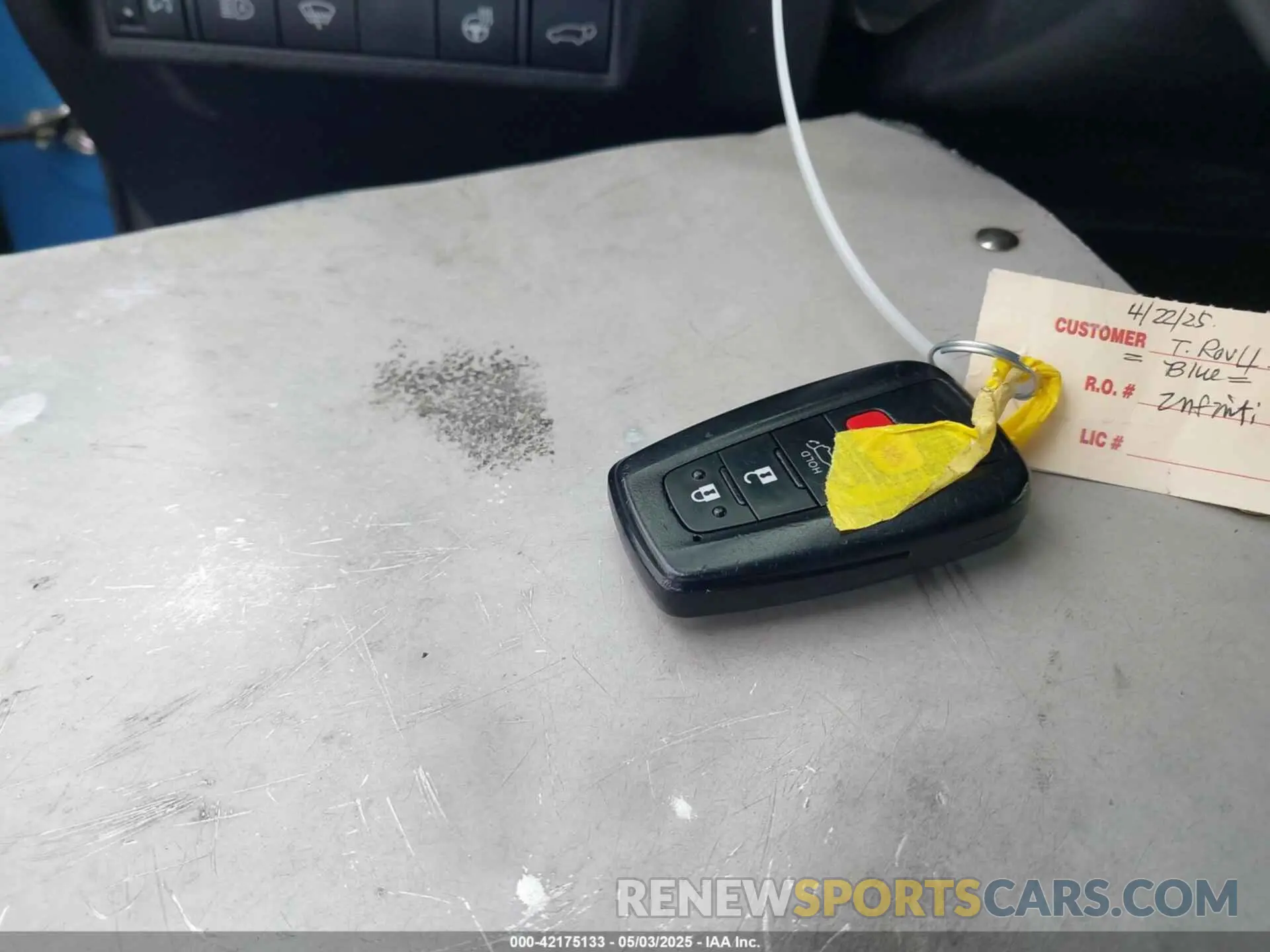 11 Фотография поврежденного автомобиля JTME6RFV7ND530526 TOYOTA RAV4 HYBRID 2022