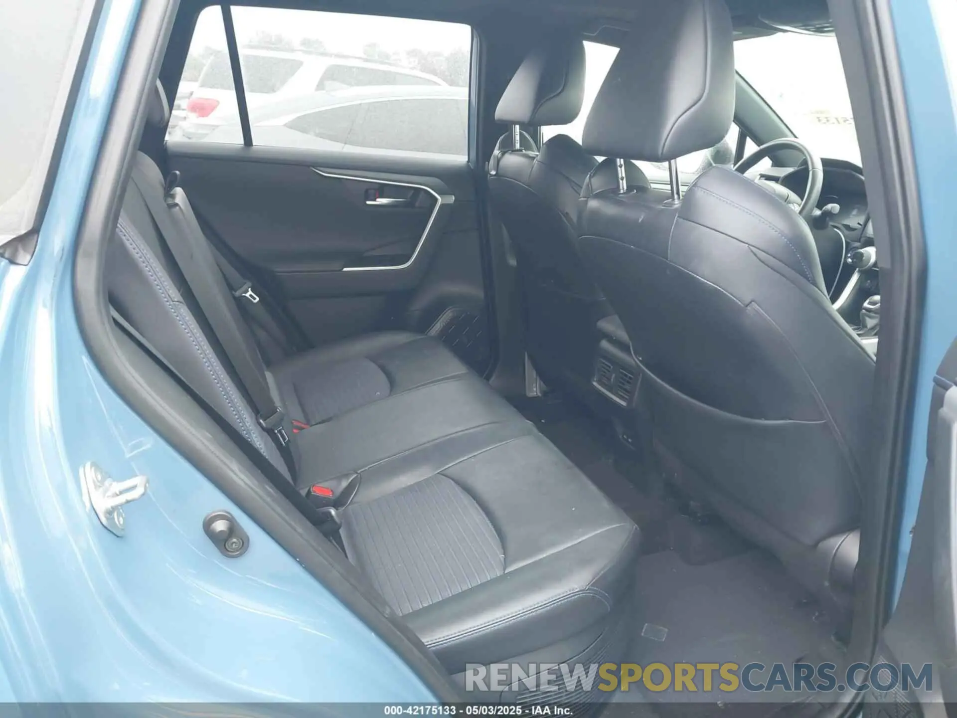 8 Фотография поврежденного автомобиля JTME6RFV7ND530526 TOYOTA RAV4 HYBRID 2022
