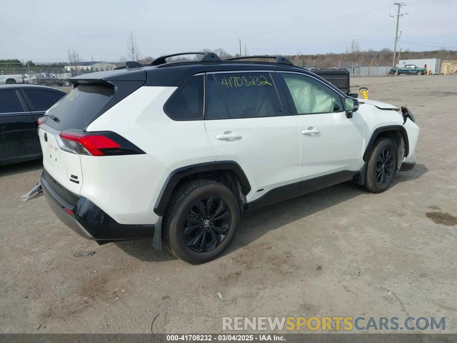 4 Фотография поврежденного автомобиля JTME6RFV8NJ013379 TOYOTA RAV4 HYBRID 2022