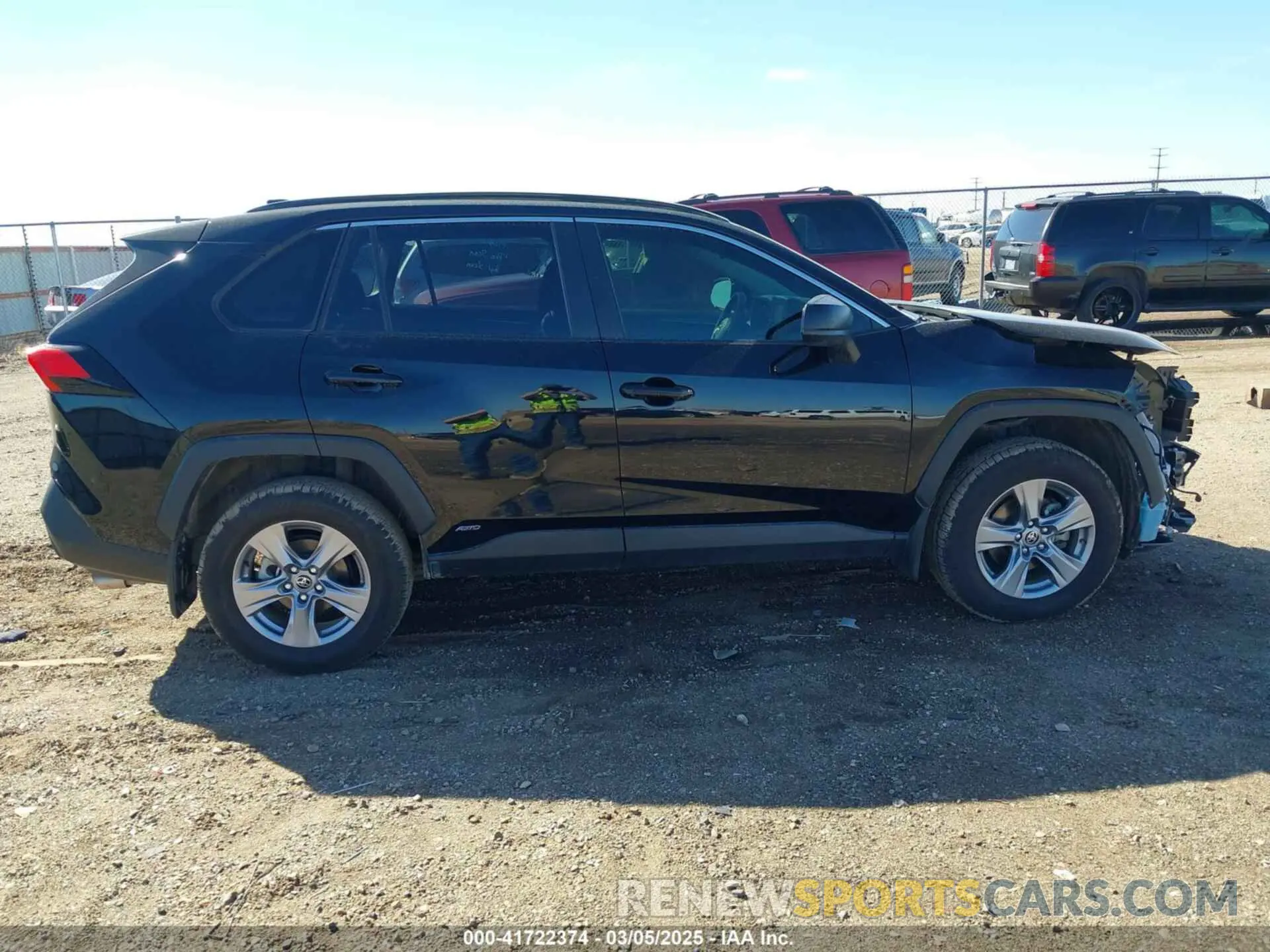 14 Фотография поврежденного автомобиля JTMLWRFV5ND144243 TOYOTA RAV4 HYBRID 2022