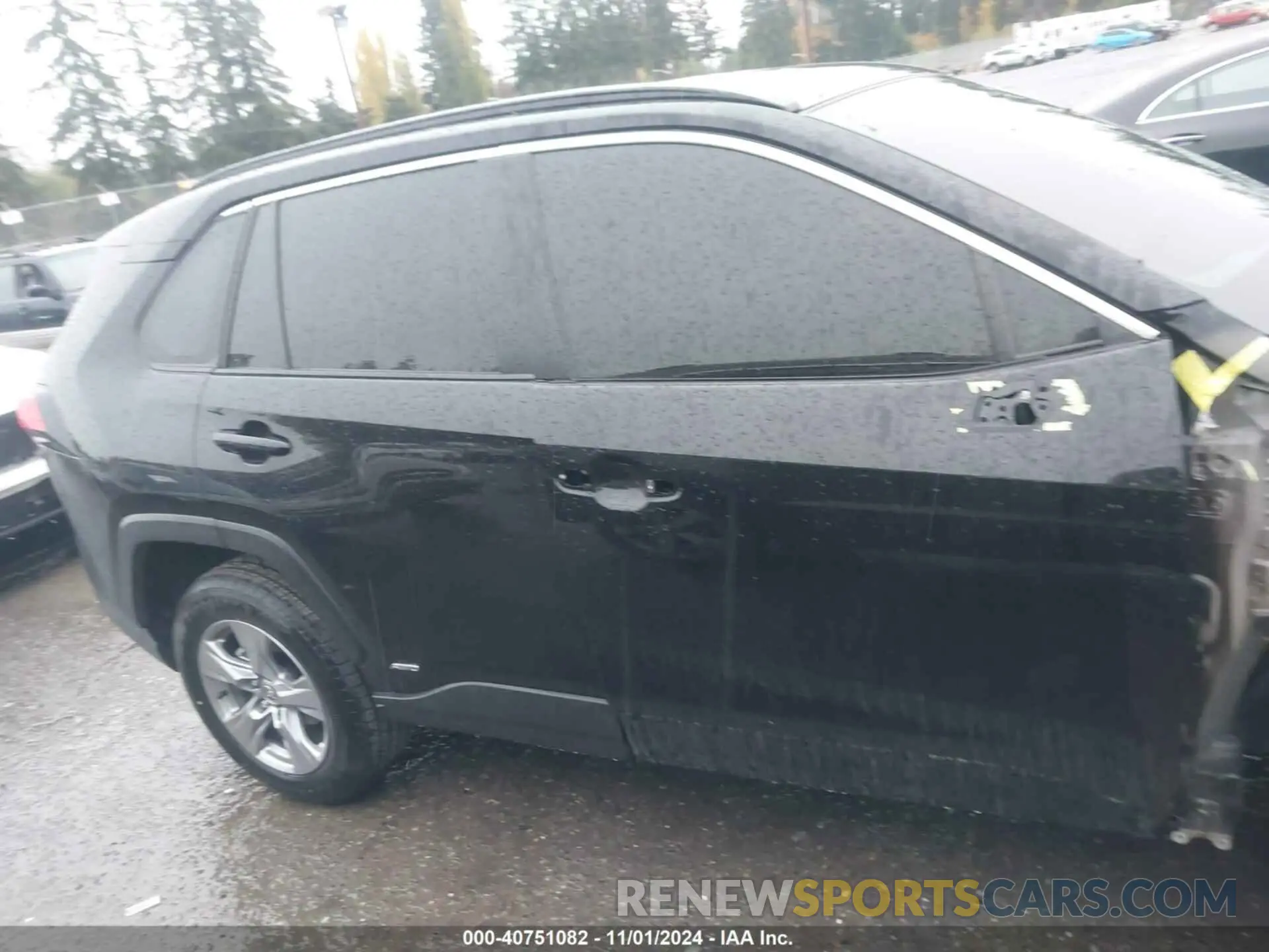 13 Фотография поврежденного автомобиля JTMLWRFVXND567321 TOYOTA RAV4 HYBRID 2022