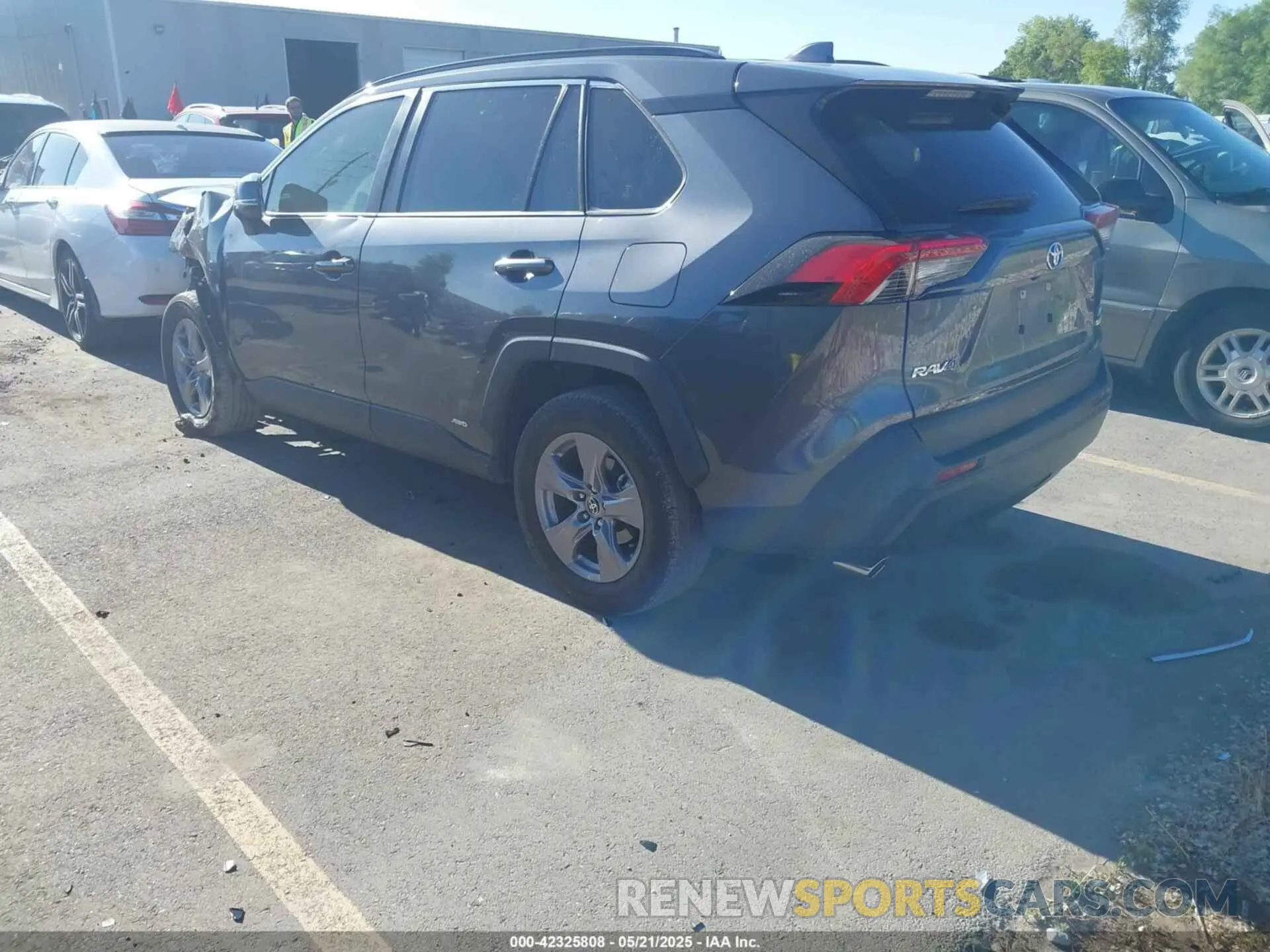 3 Photograph of a damaged car JTMRWRFVXND162537 TOYOTA RAV4 HYBRID 2022