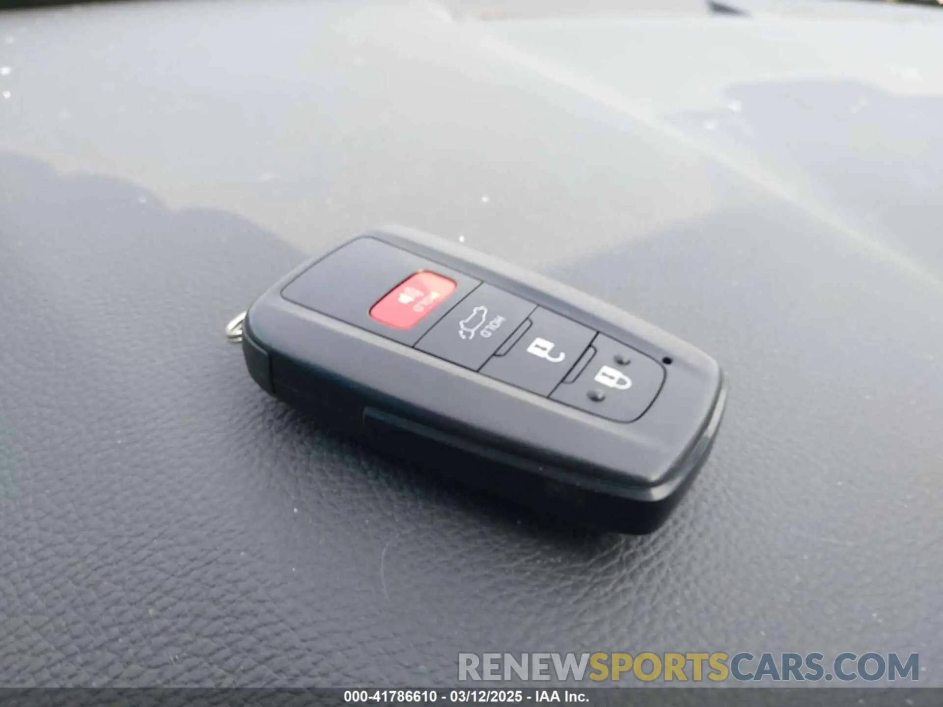 11 Photograph of a damaged car 2T3D6RFV5PW043438 TOYOTA RAV4 HYBRID 2023
