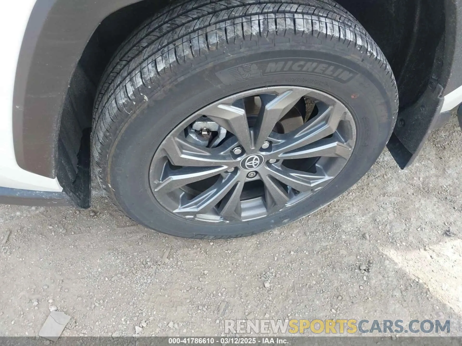 12 Photograph of a damaged car 2T3D6RFV5PW043438 TOYOTA RAV4 HYBRID 2023