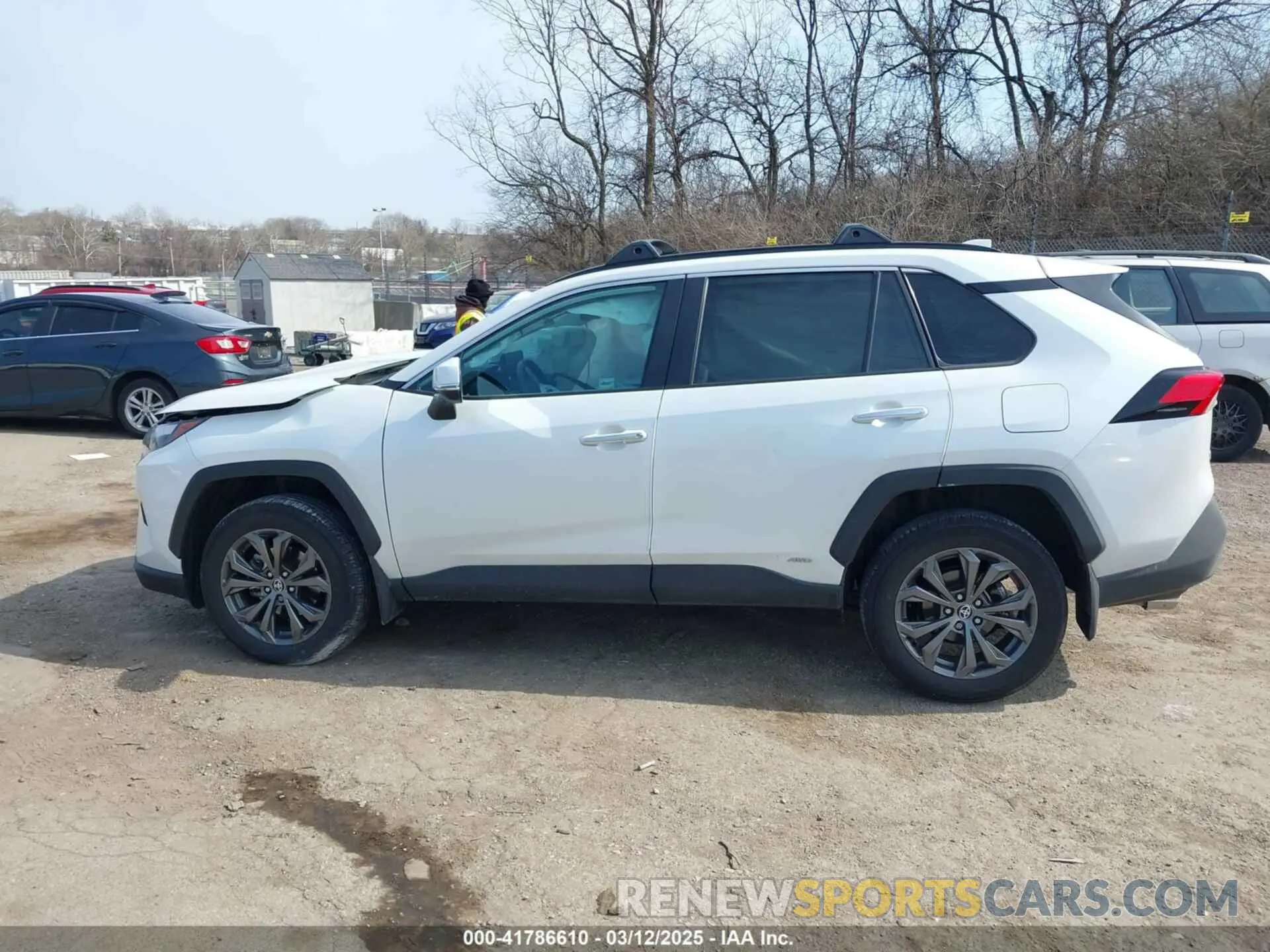15 Photograph of a damaged car 2T3D6RFV5PW043438 TOYOTA RAV4 HYBRID 2023