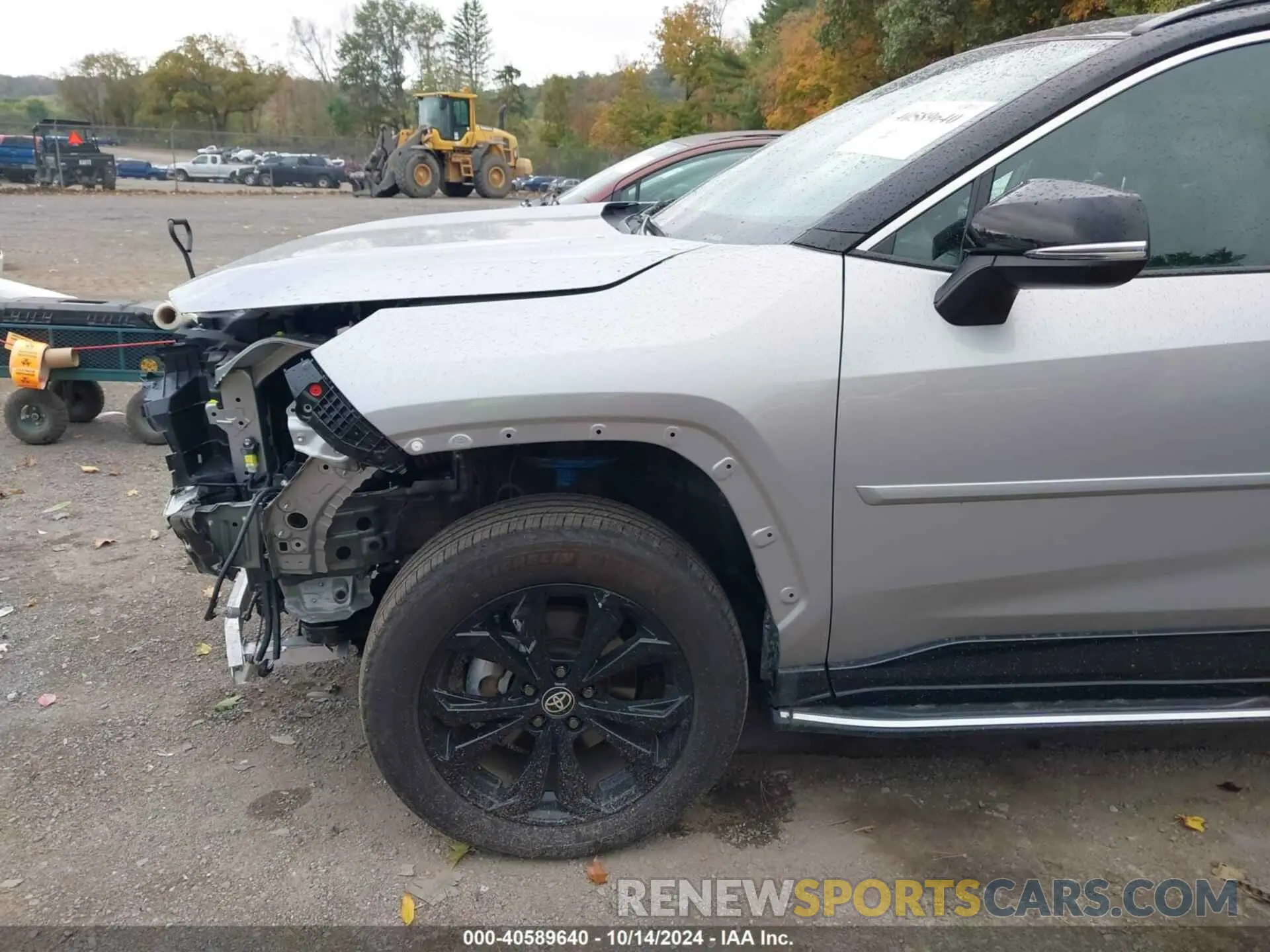 18 Photograph of a damaged car 2T3E6RFV2PW041604 TOYOTA RAV4 HYBRID 2023