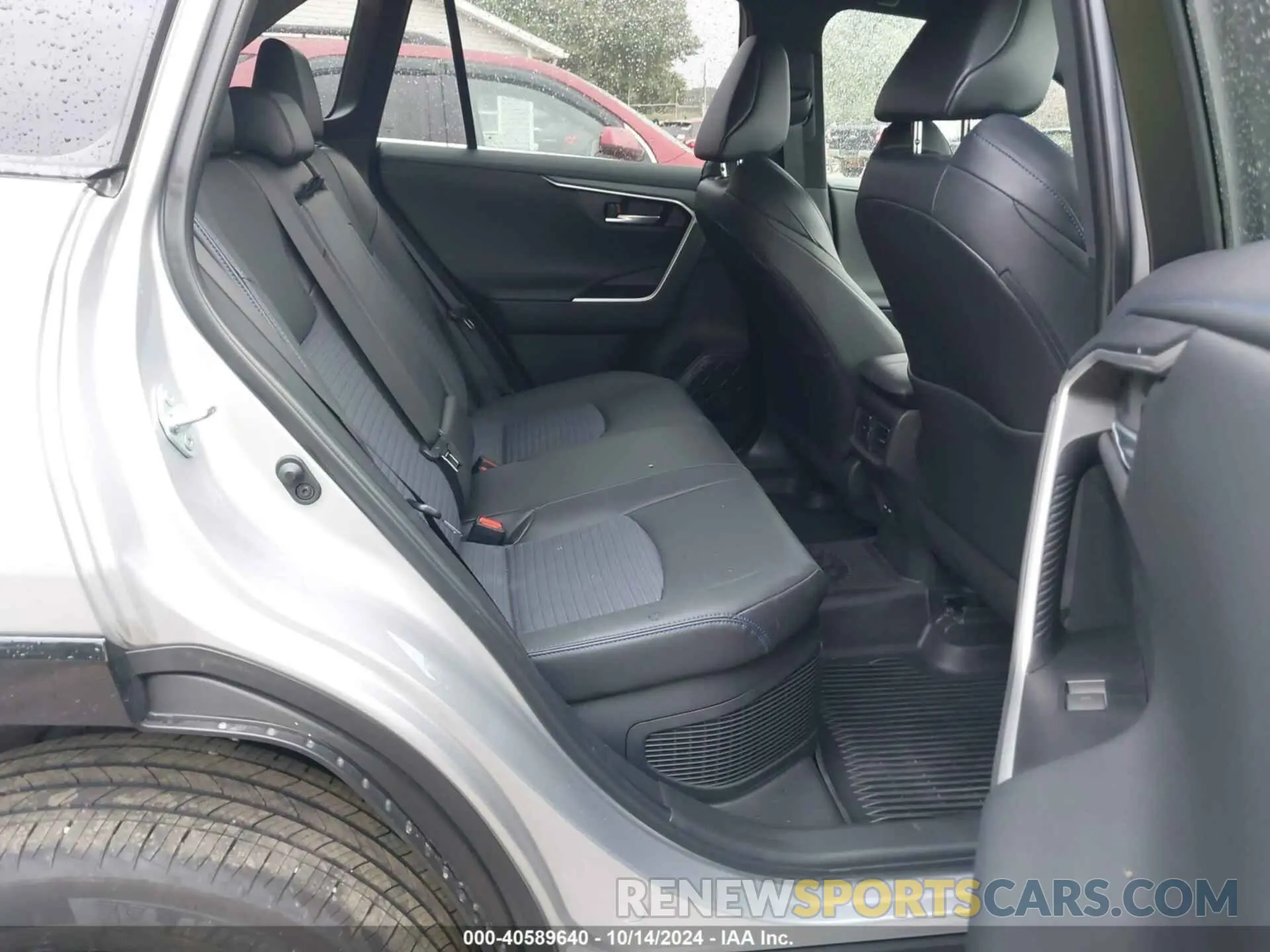 8 Photograph of a damaged car 2T3E6RFV2PW041604 TOYOTA RAV4 HYBRID 2023