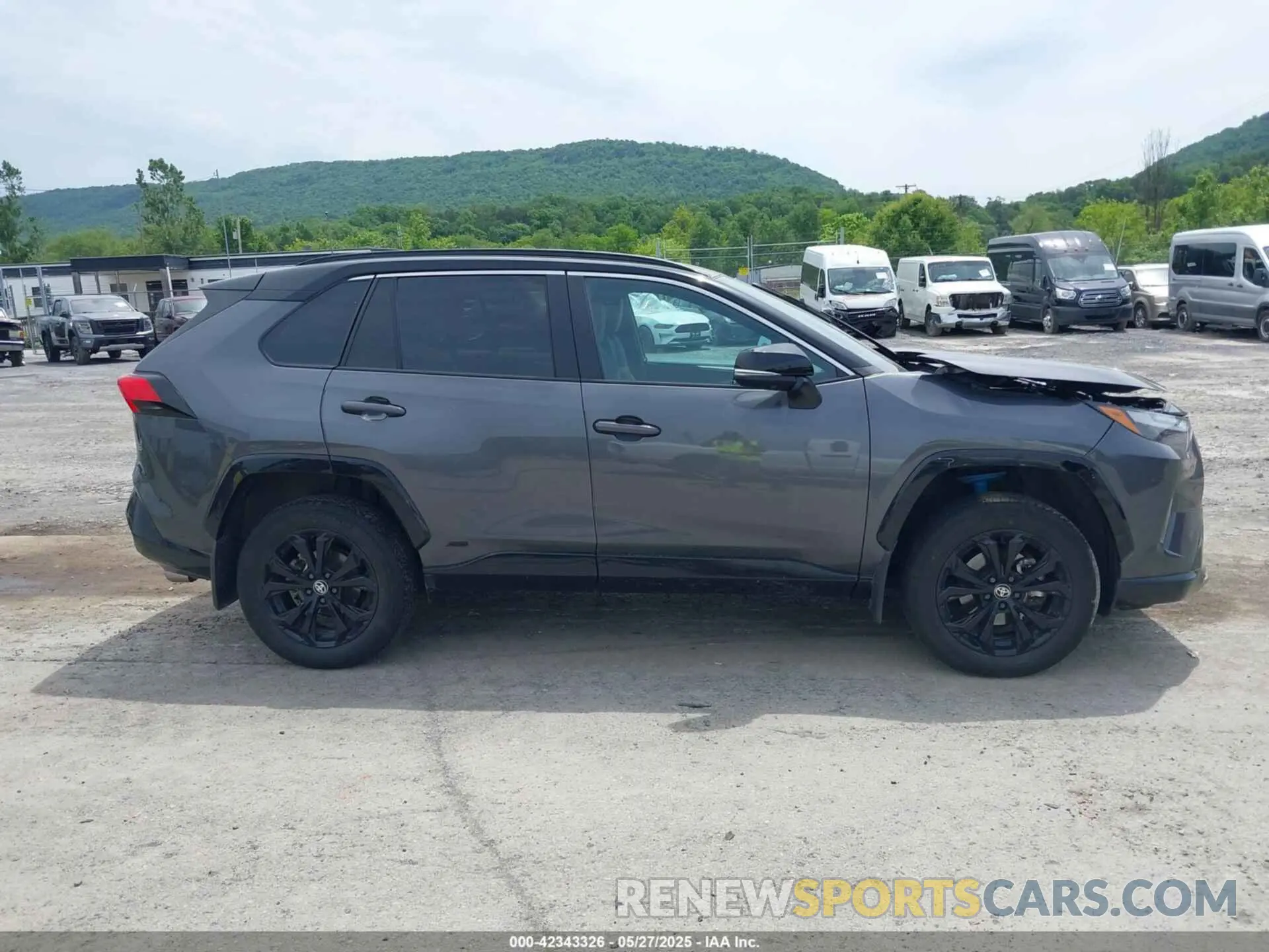 13 Фотография поврежденного автомобиля 2T3E6RFV5PW046148 TOYOTA RAV4 HYBRID 2023