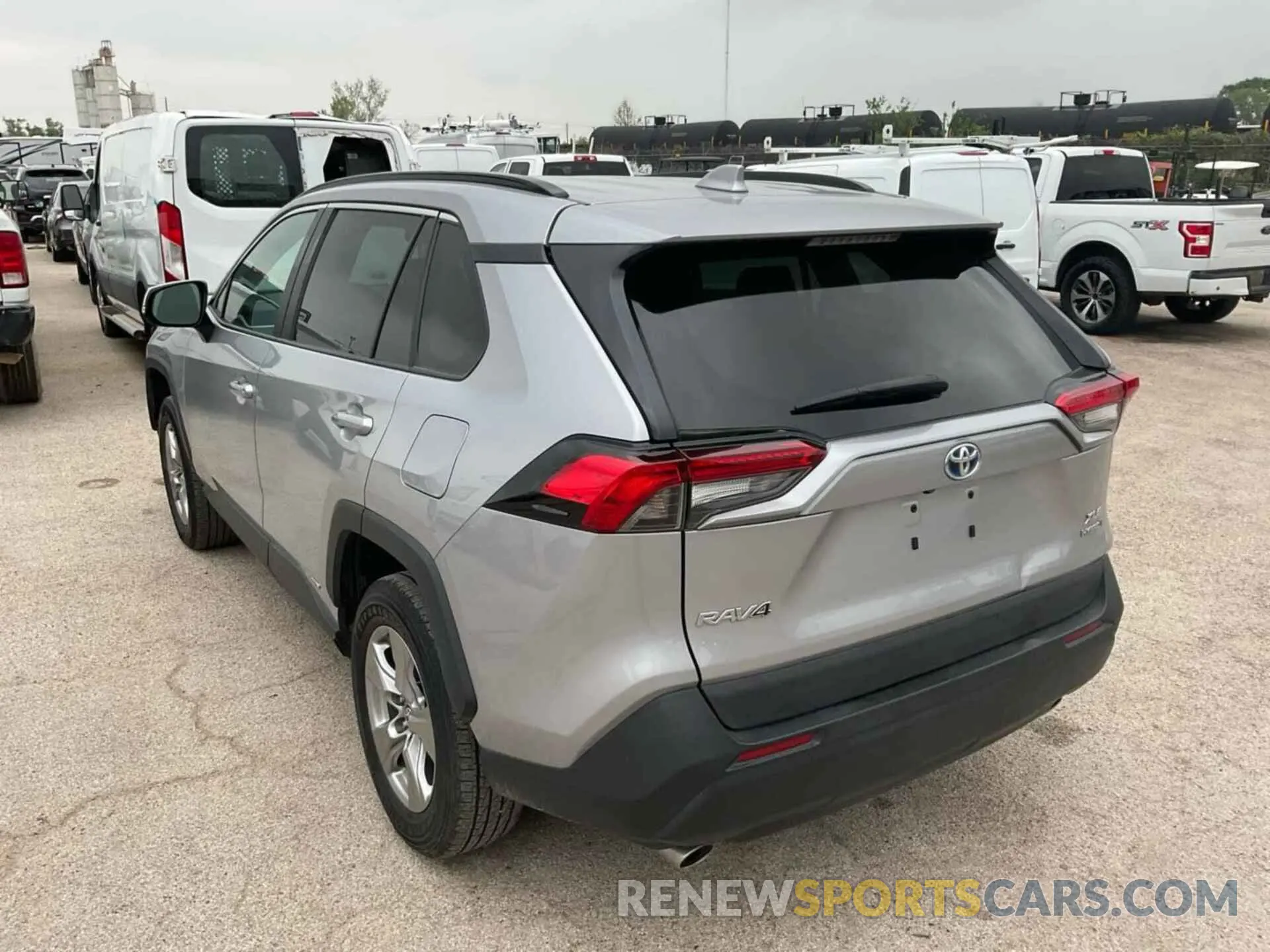 3 Фотография поврежденного автомобиля 2T3RWRFV2PW175238 TOYOTA RAV4 HYBRID 2023