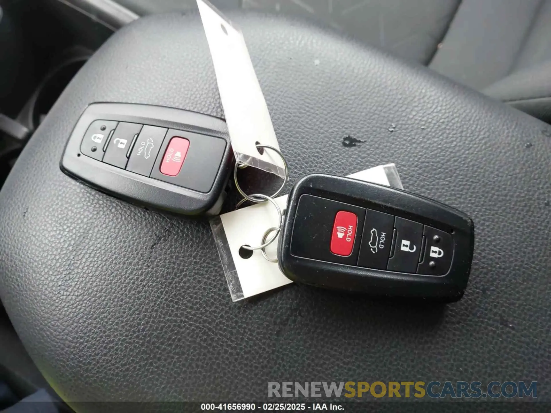 11 Photograph of a damaged car 2T3RWRFV7PW183271 TOYOTA RAV4 HYBRID 2023