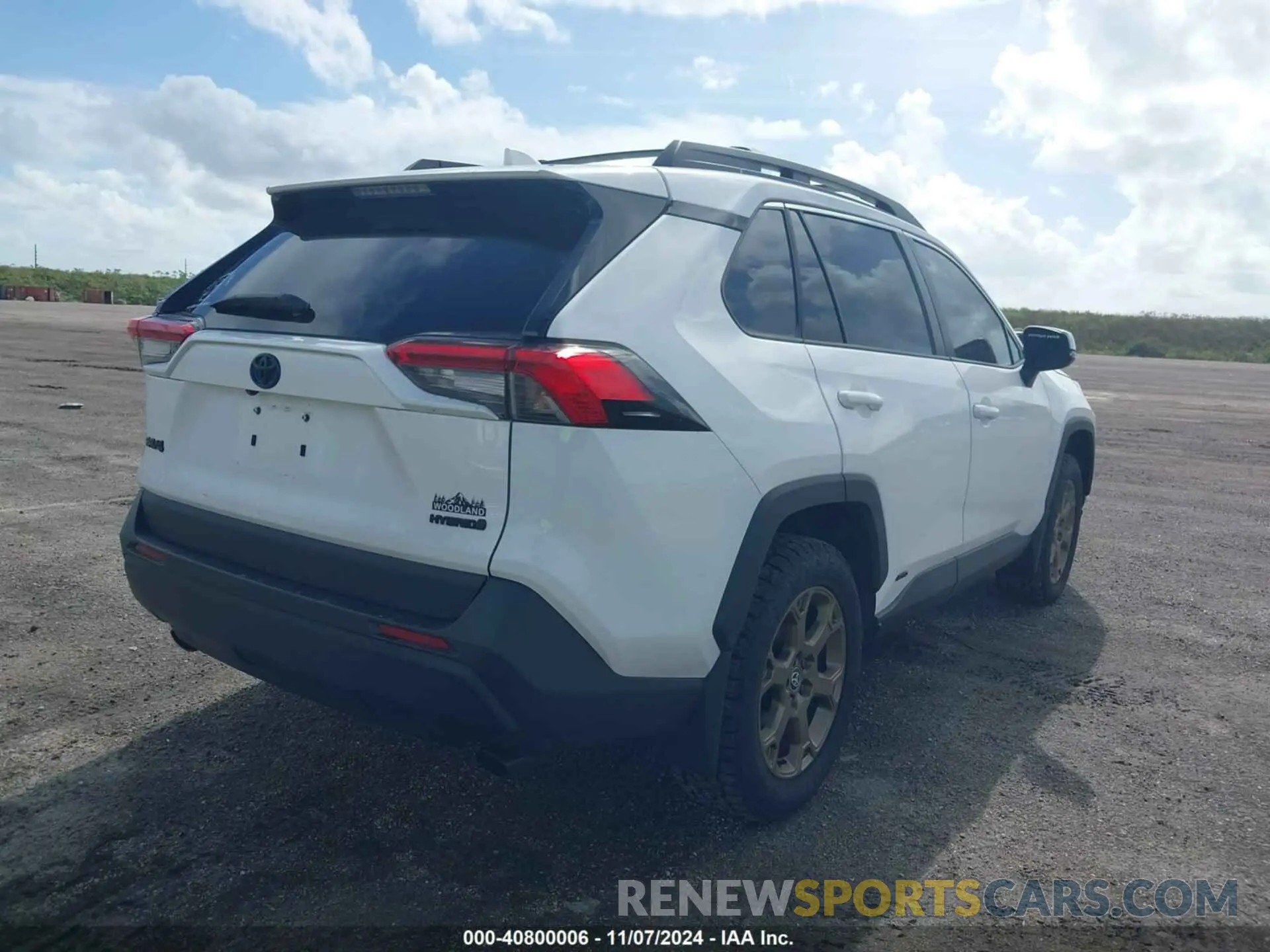 4 Фотография поврежденного автомобиля 2T3UWRFV0PW181100 TOYOTA RAV4 HYBRID 2023