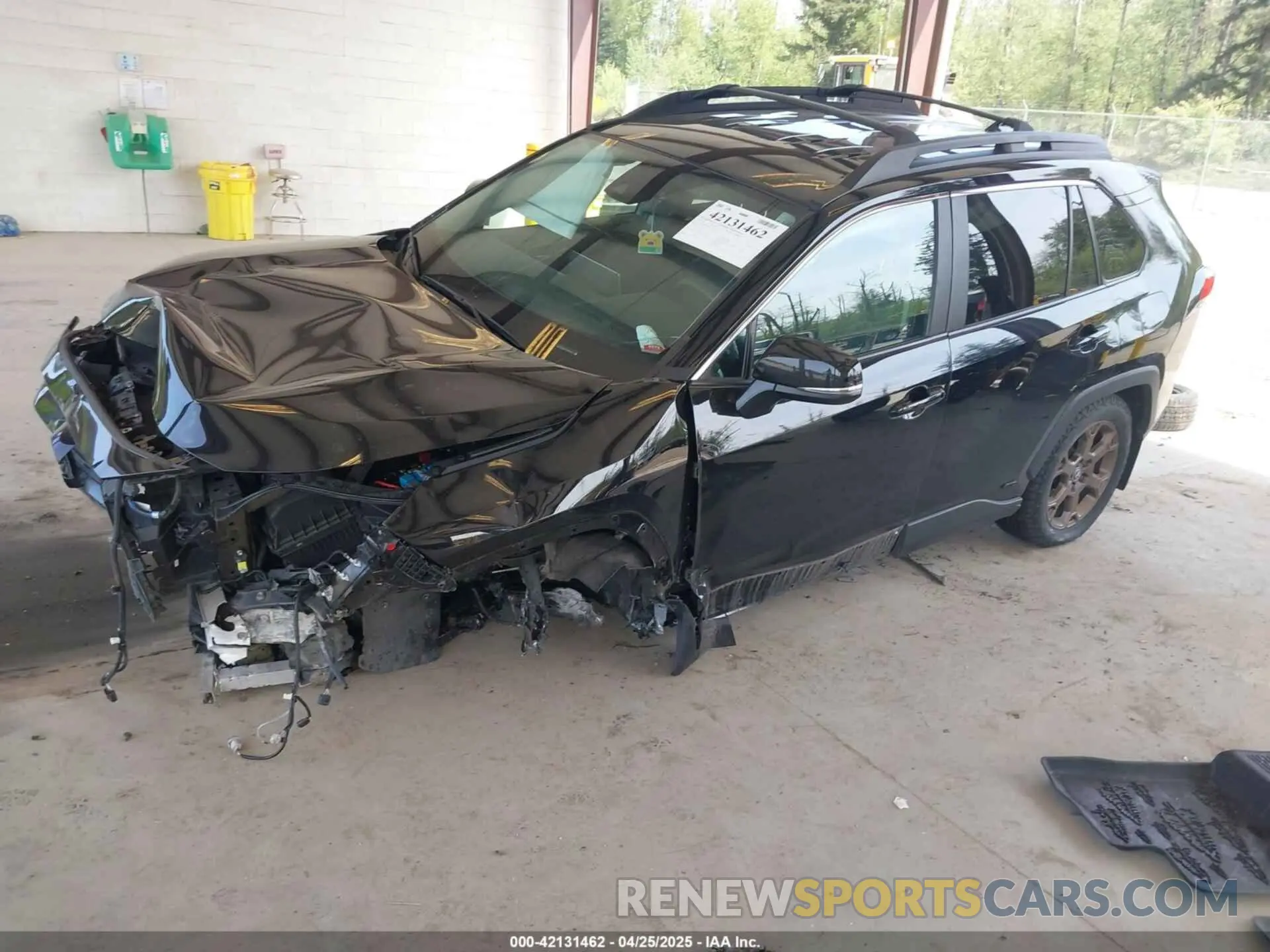 2 Photograph of a damaged car 2T3UWRFVXPW152171 TOYOTA RAV4 HYBRID 2023